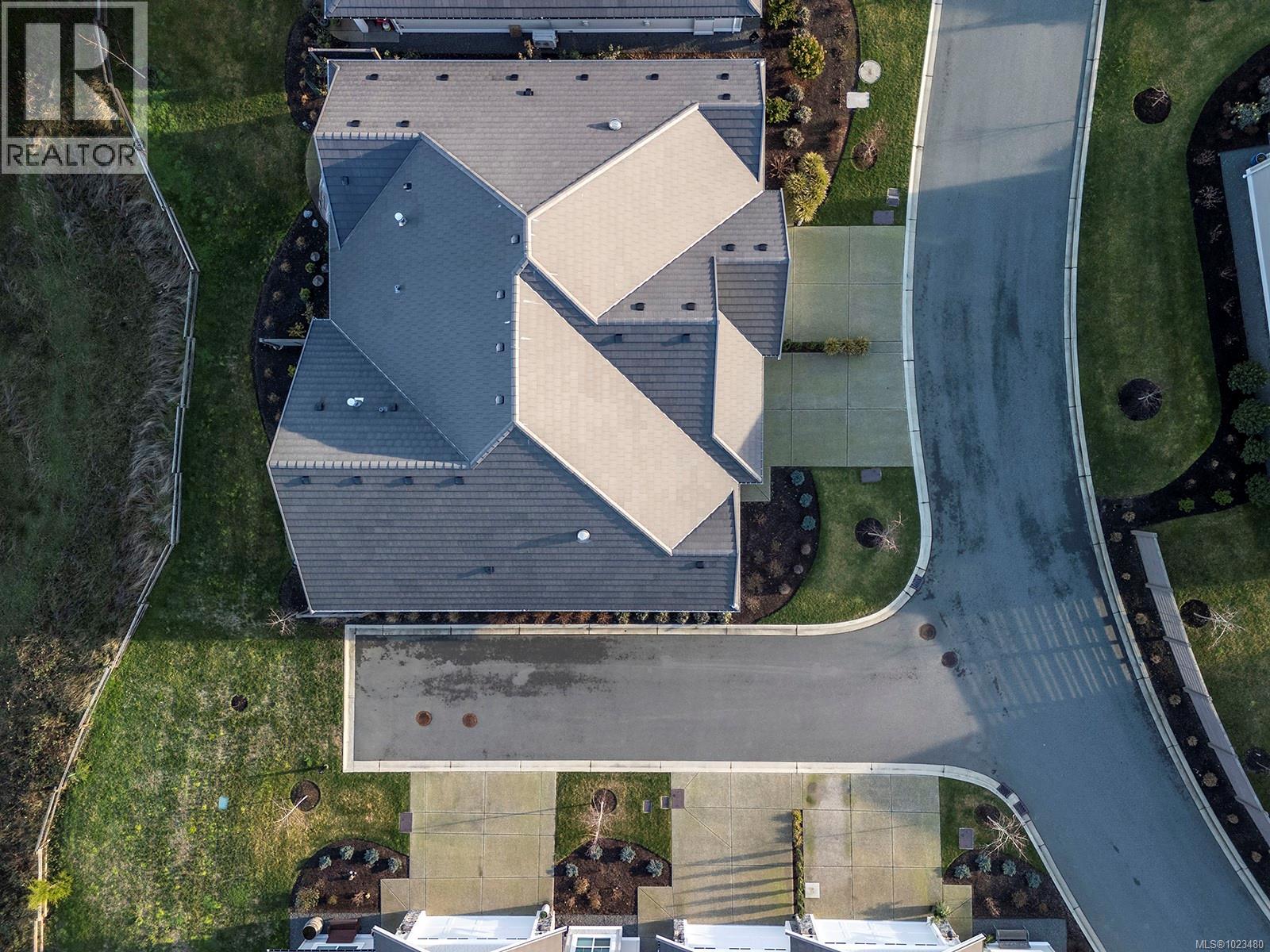 108 1444 Crown Isle Dr, Courtenay