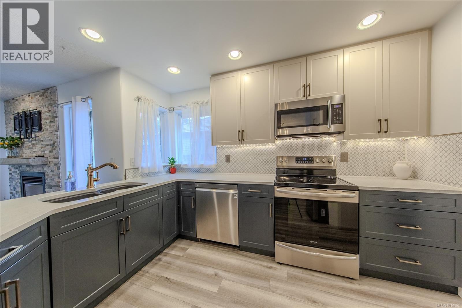  6640 Acreman Place, Sooke