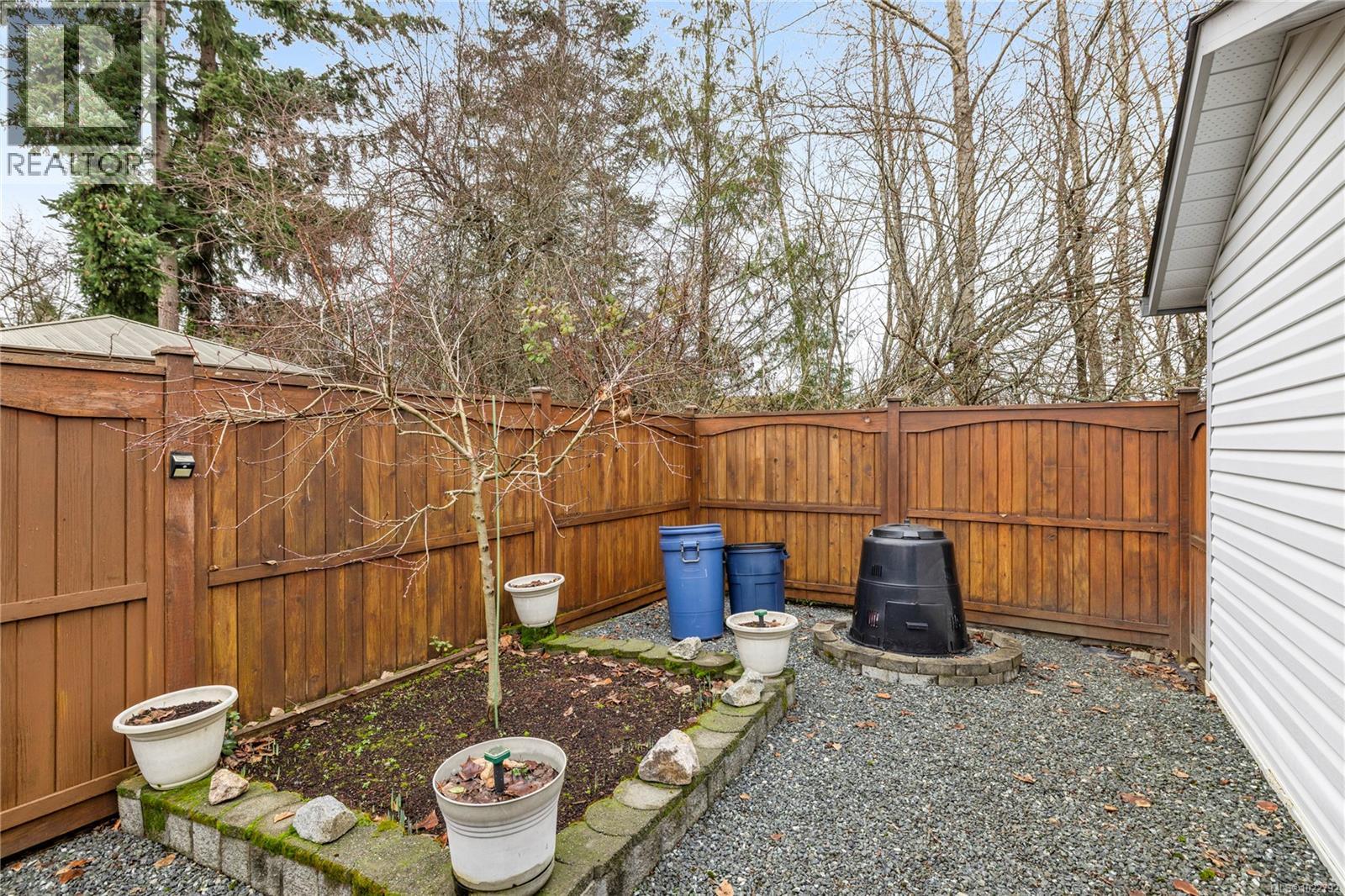 850 Temple St, Parksville