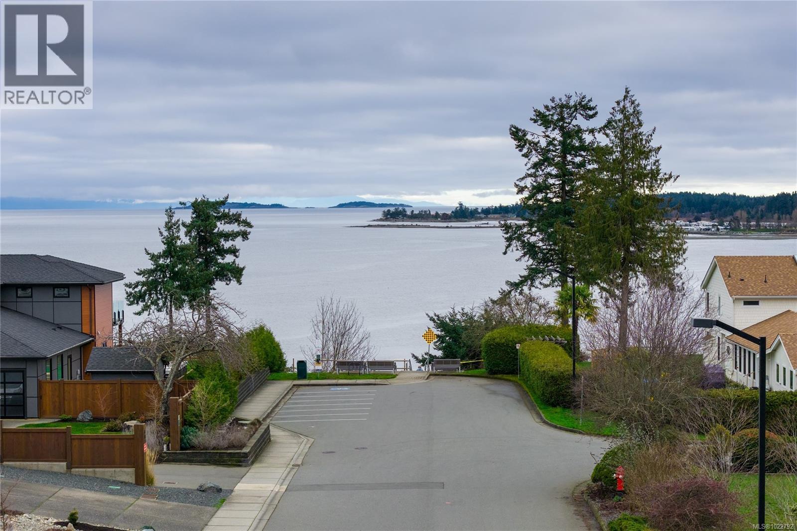 850 Temple St, Parksville