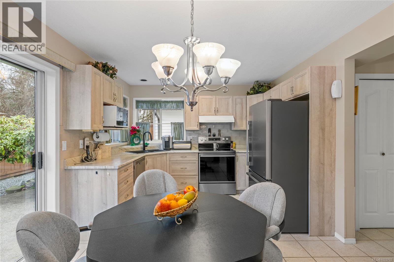 850 Temple St, Parksville