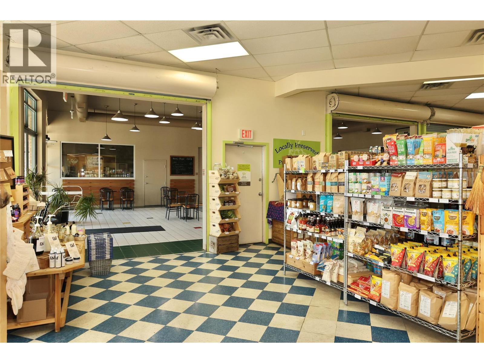 1848 MAIN Street Unit# 148 & 150, Penticton