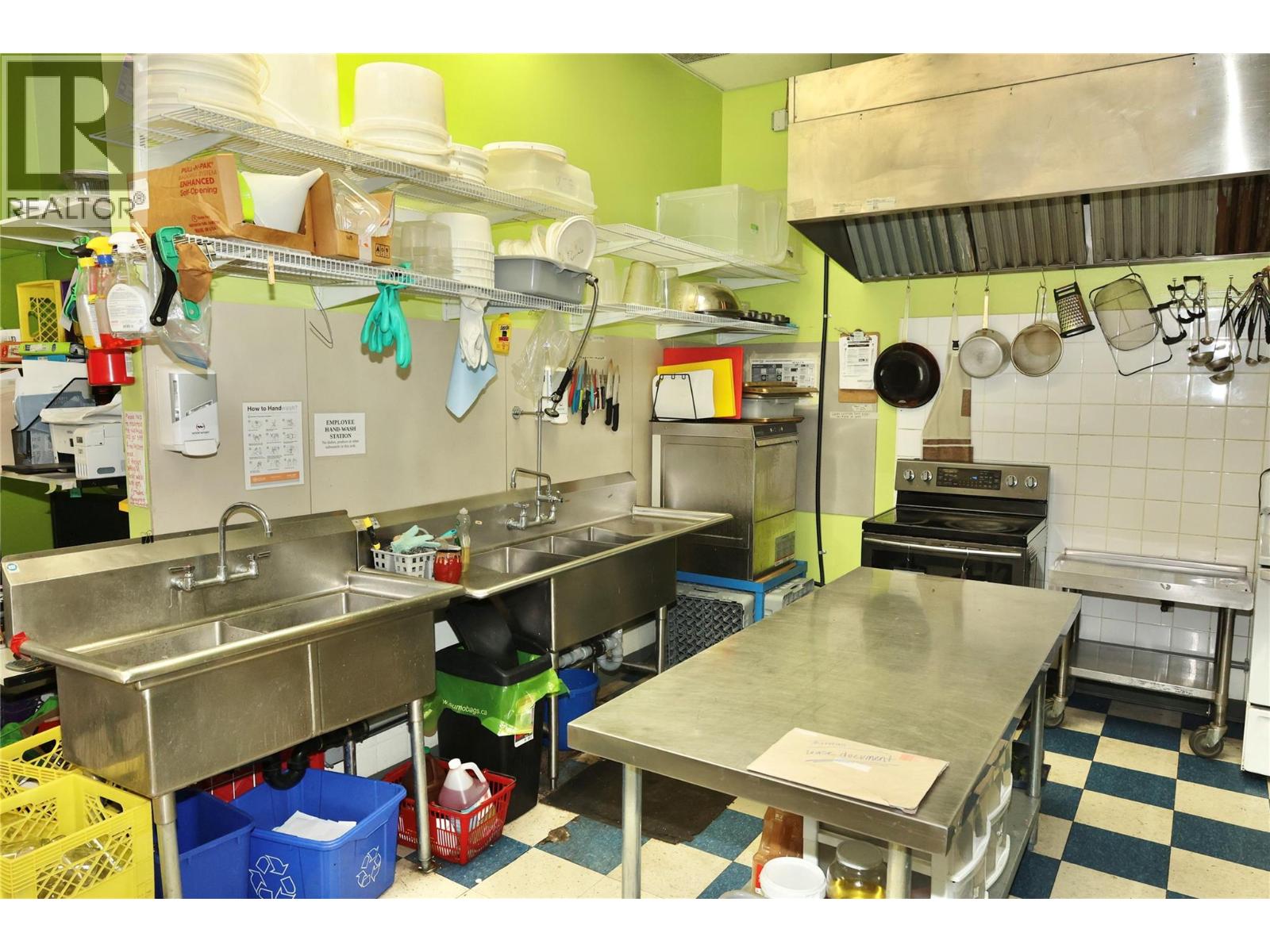 1848 MAIN Street Unit# 148 & 150, Penticton