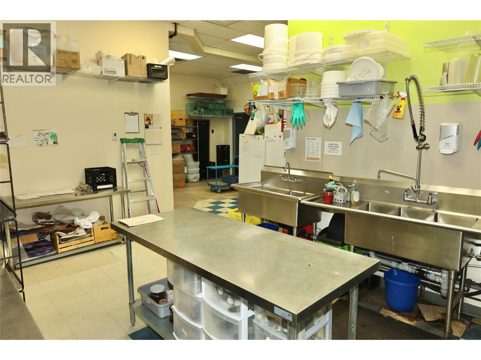 1848 MAIN Street Unit# 148 & 150, Penticton