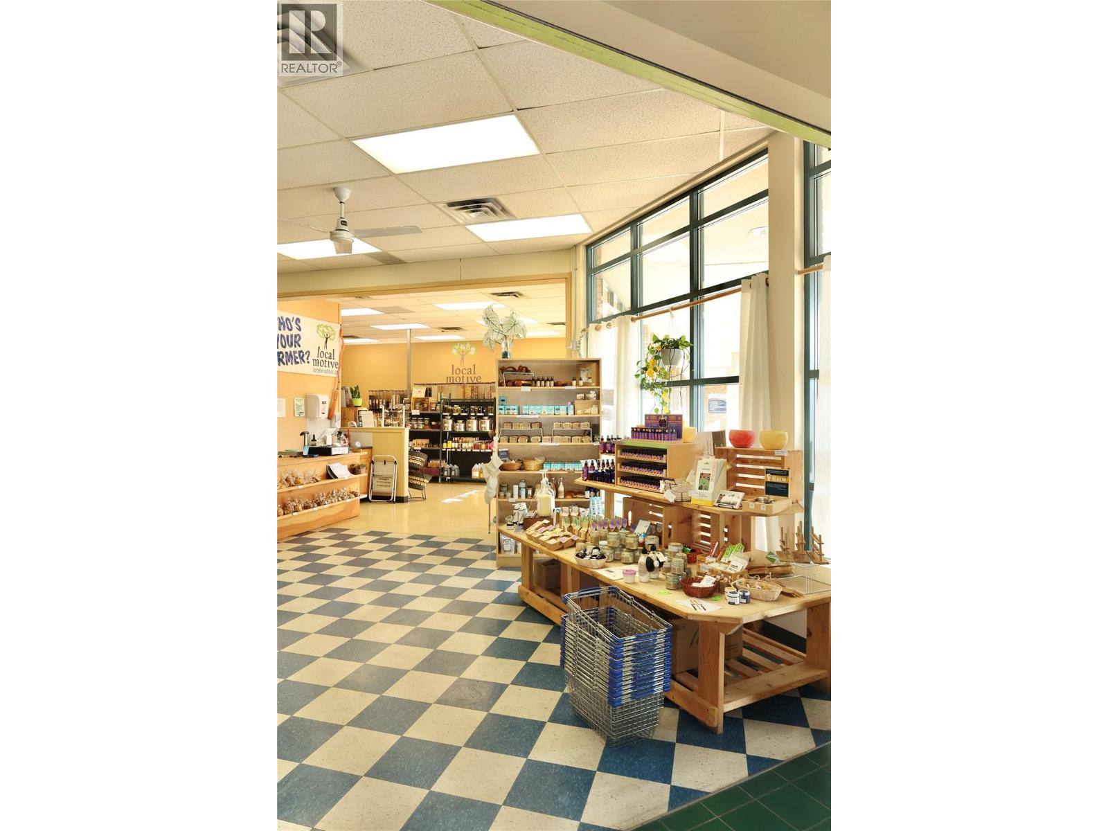 1848 MAIN Street Unit# 148 & 150, Penticton