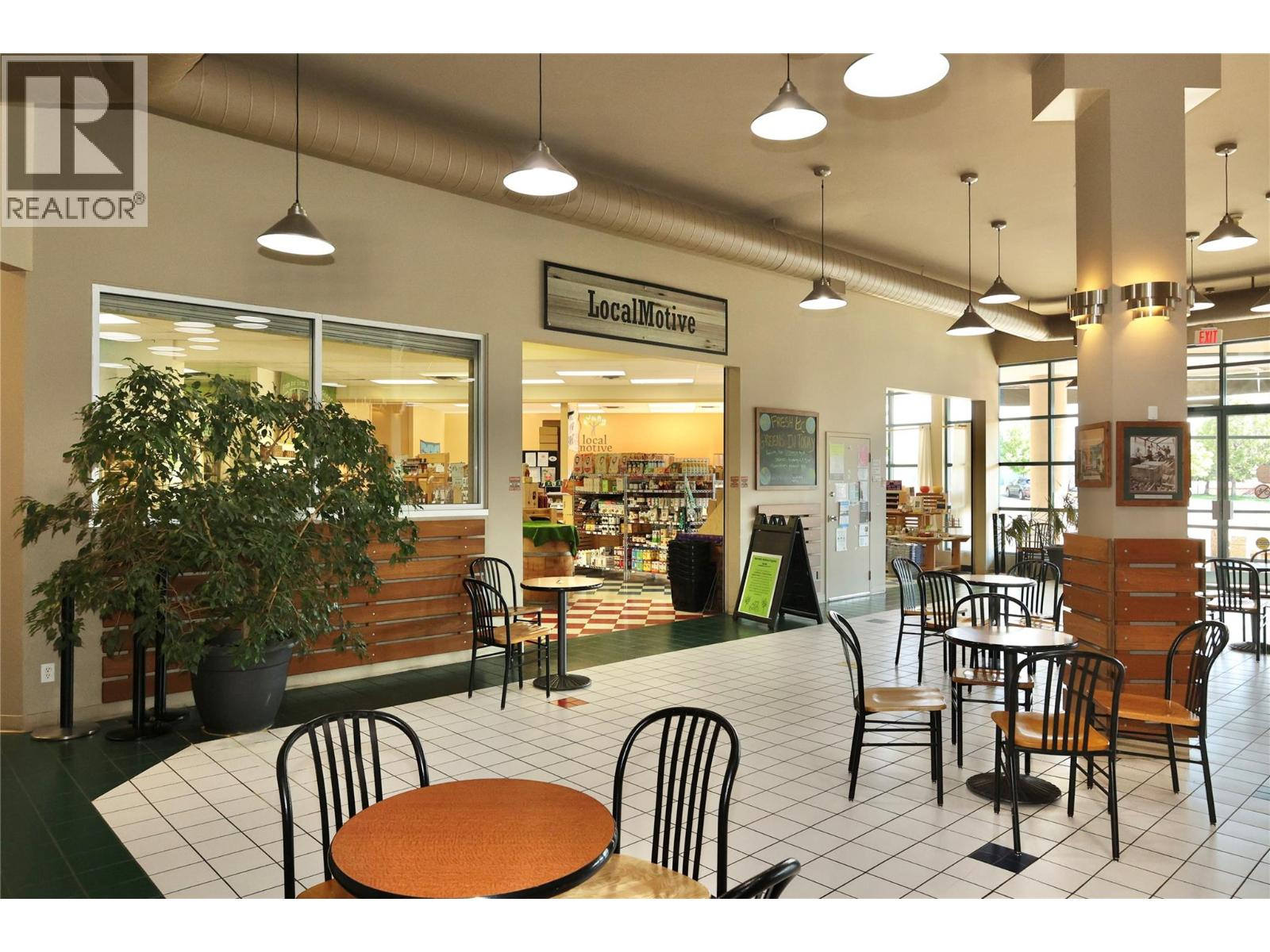 1848 MAIN Street Unit# 148 & 150, Penticton