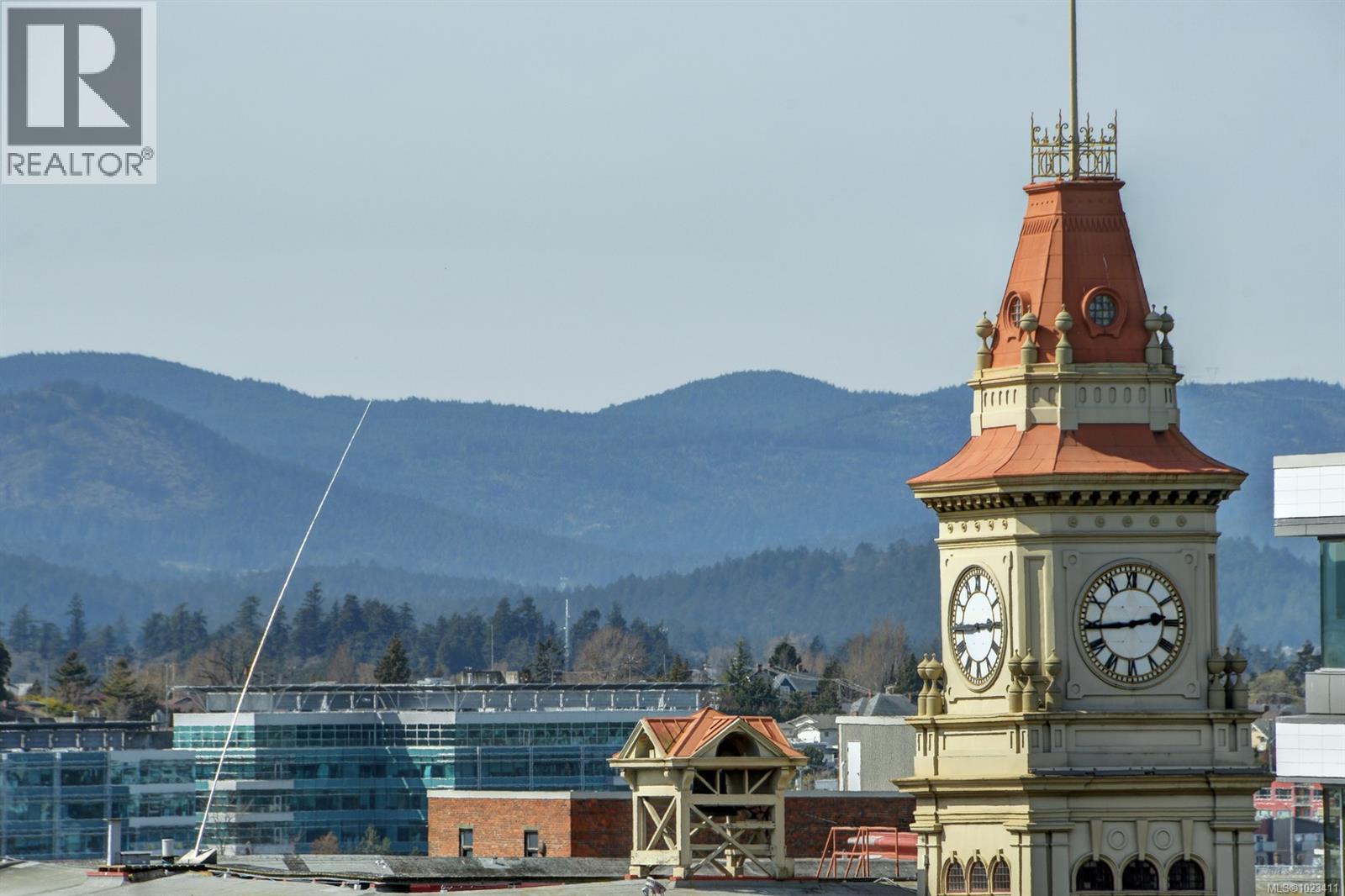 705 760 Johnson Street, Victoria