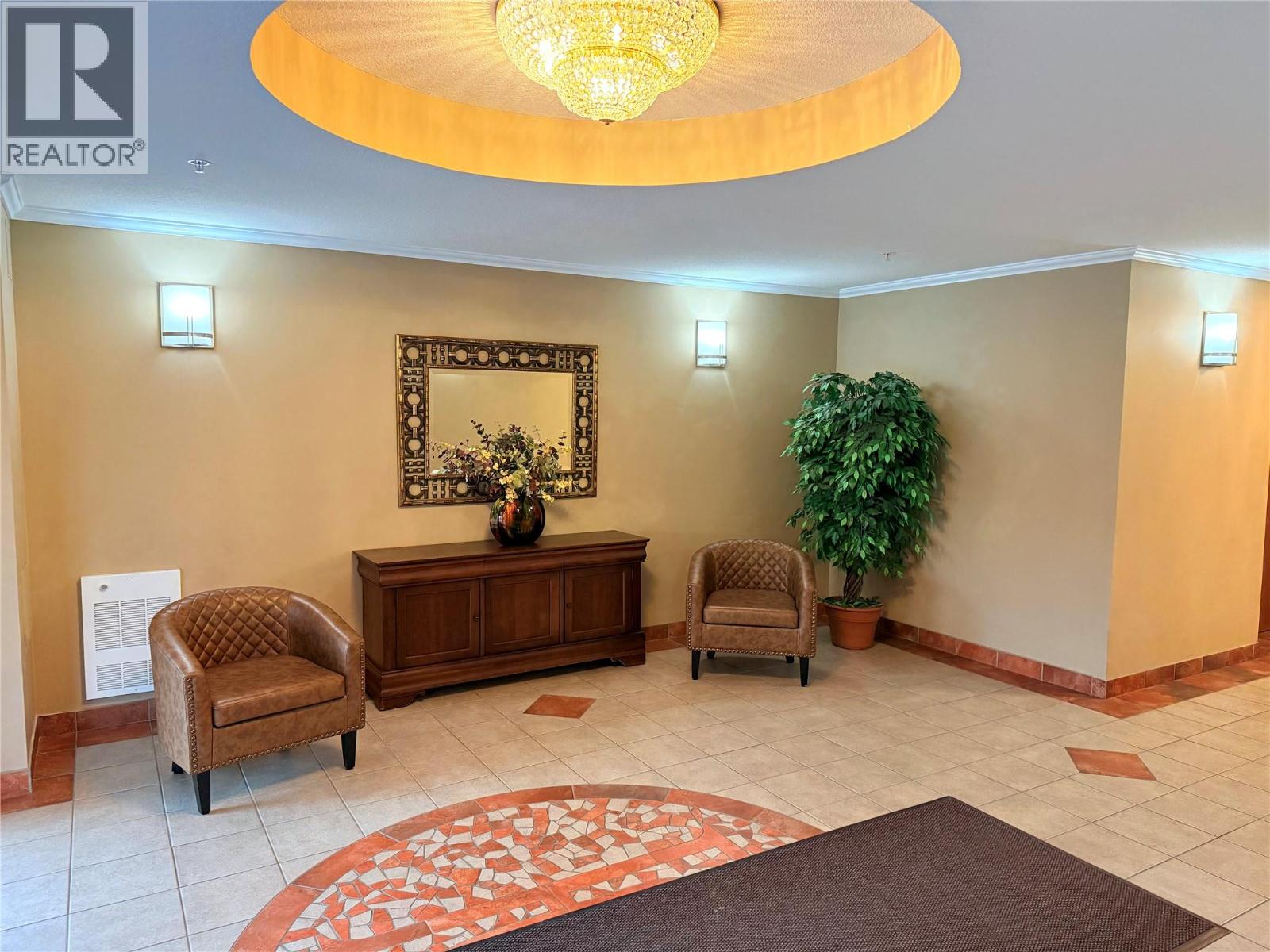 208 305 Whitman Road, Kelowna