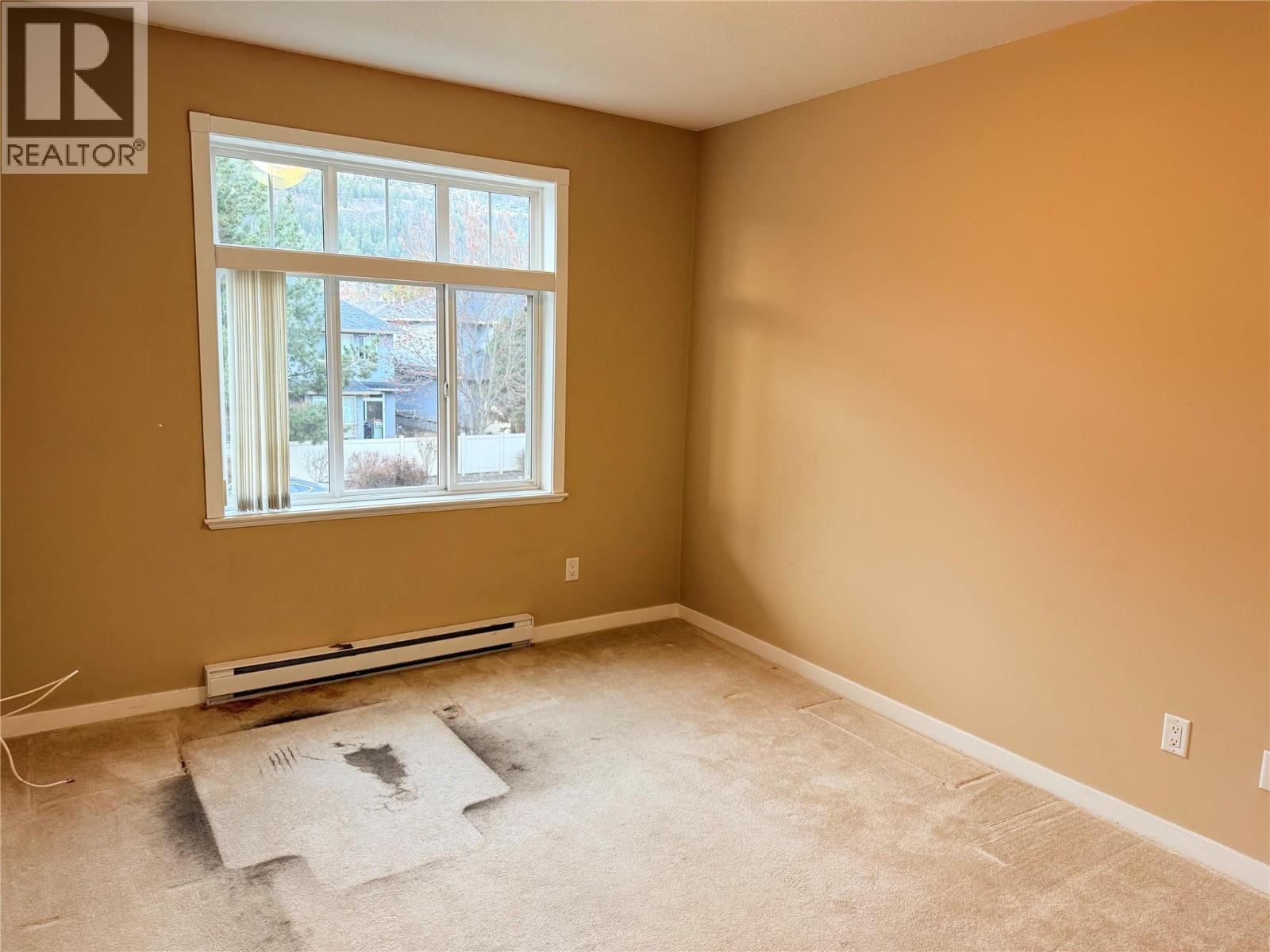 208 305 Whitman Road, Kelowna