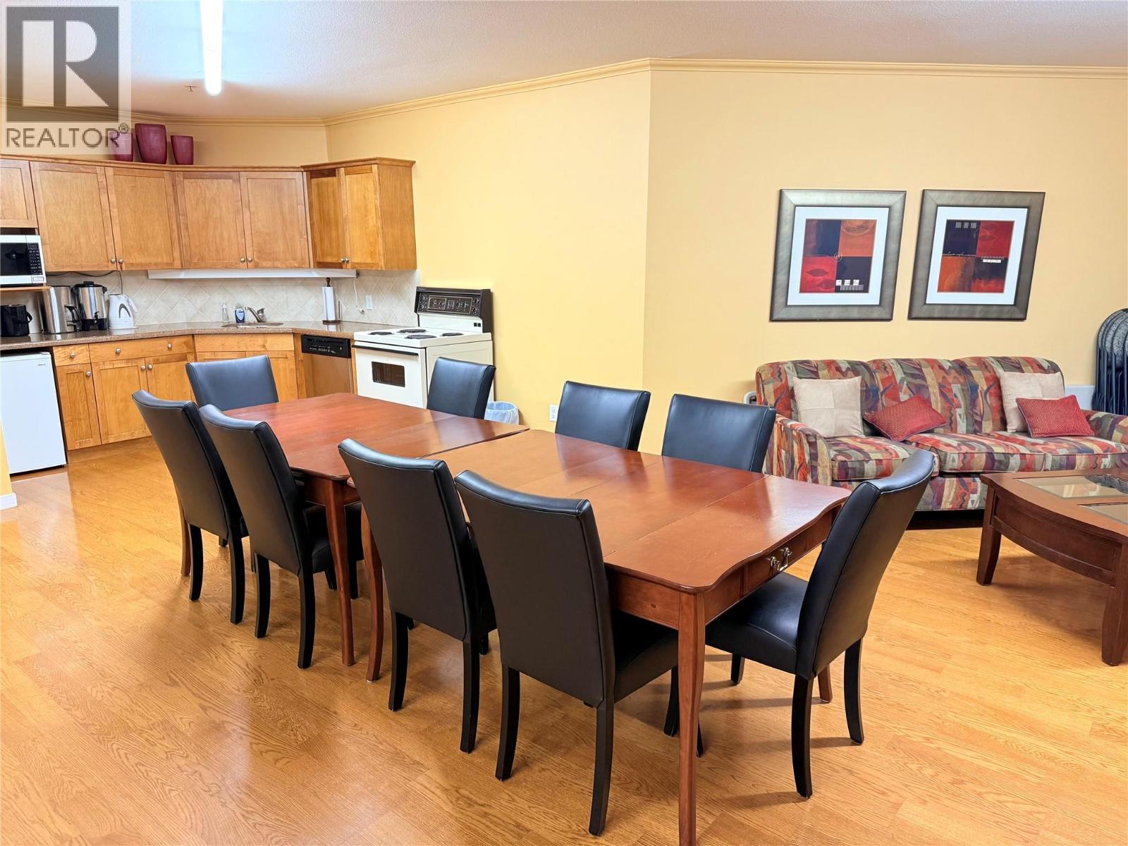 208 305 Whitman Road, Kelowna