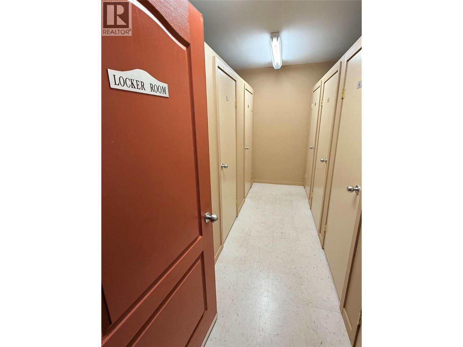 208 305 Whitman Road, Kelowna