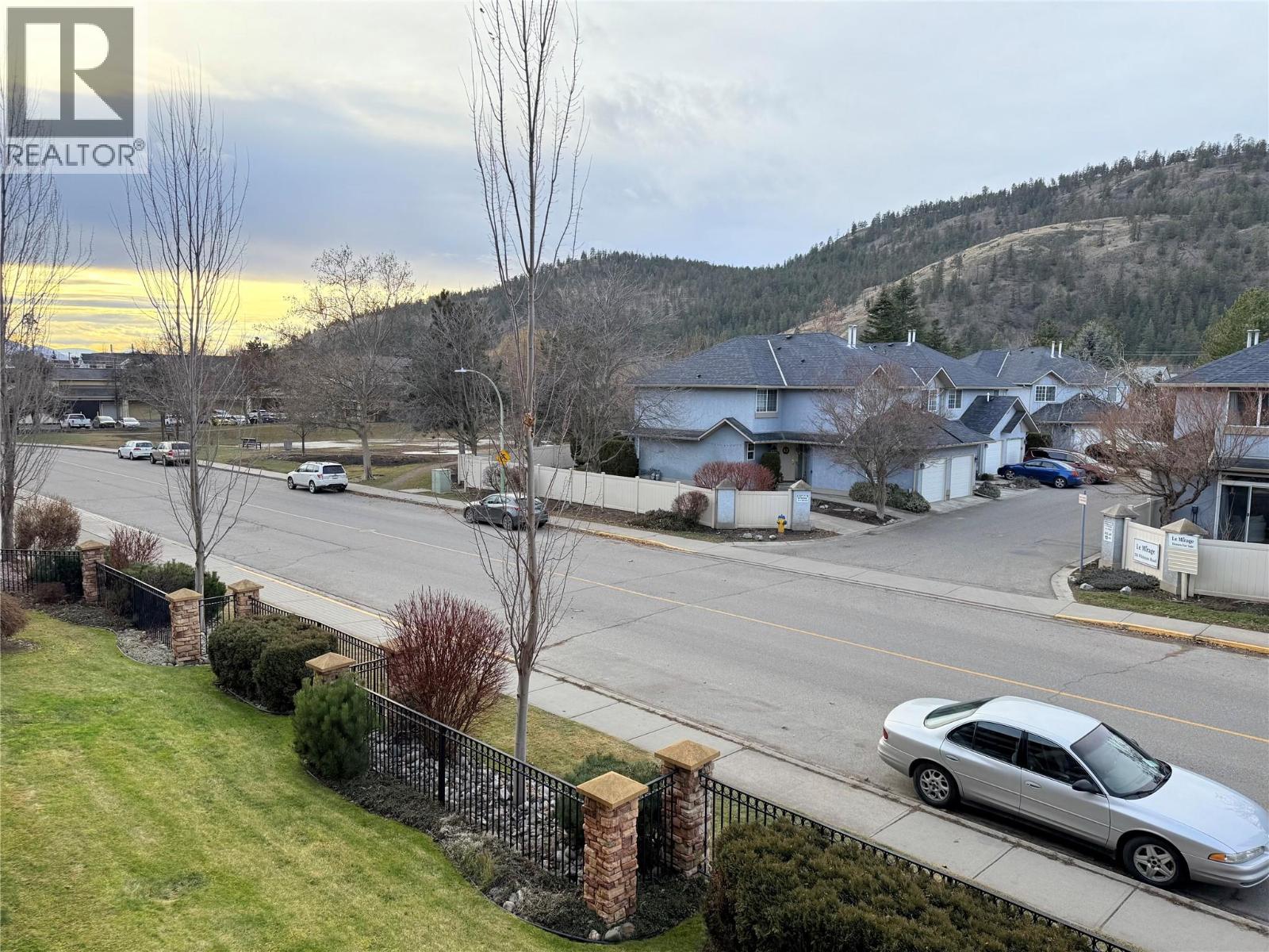 208 305 Whitman Road, Kelowna