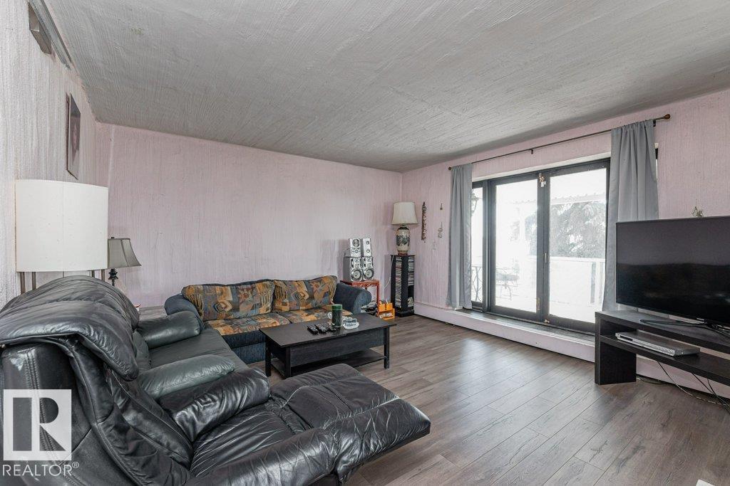 8638 SASKATCHEWAN DR NW, Edmonton