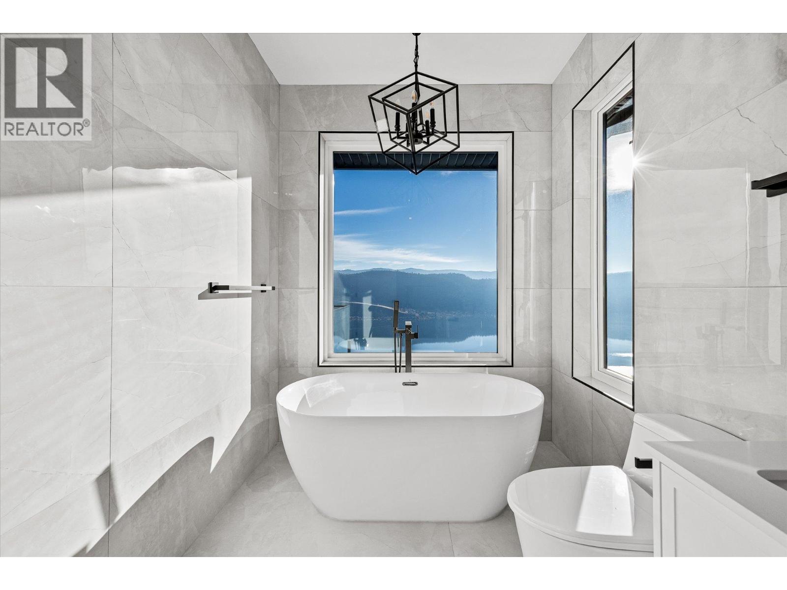  8944 Tavistock Road, Vernon