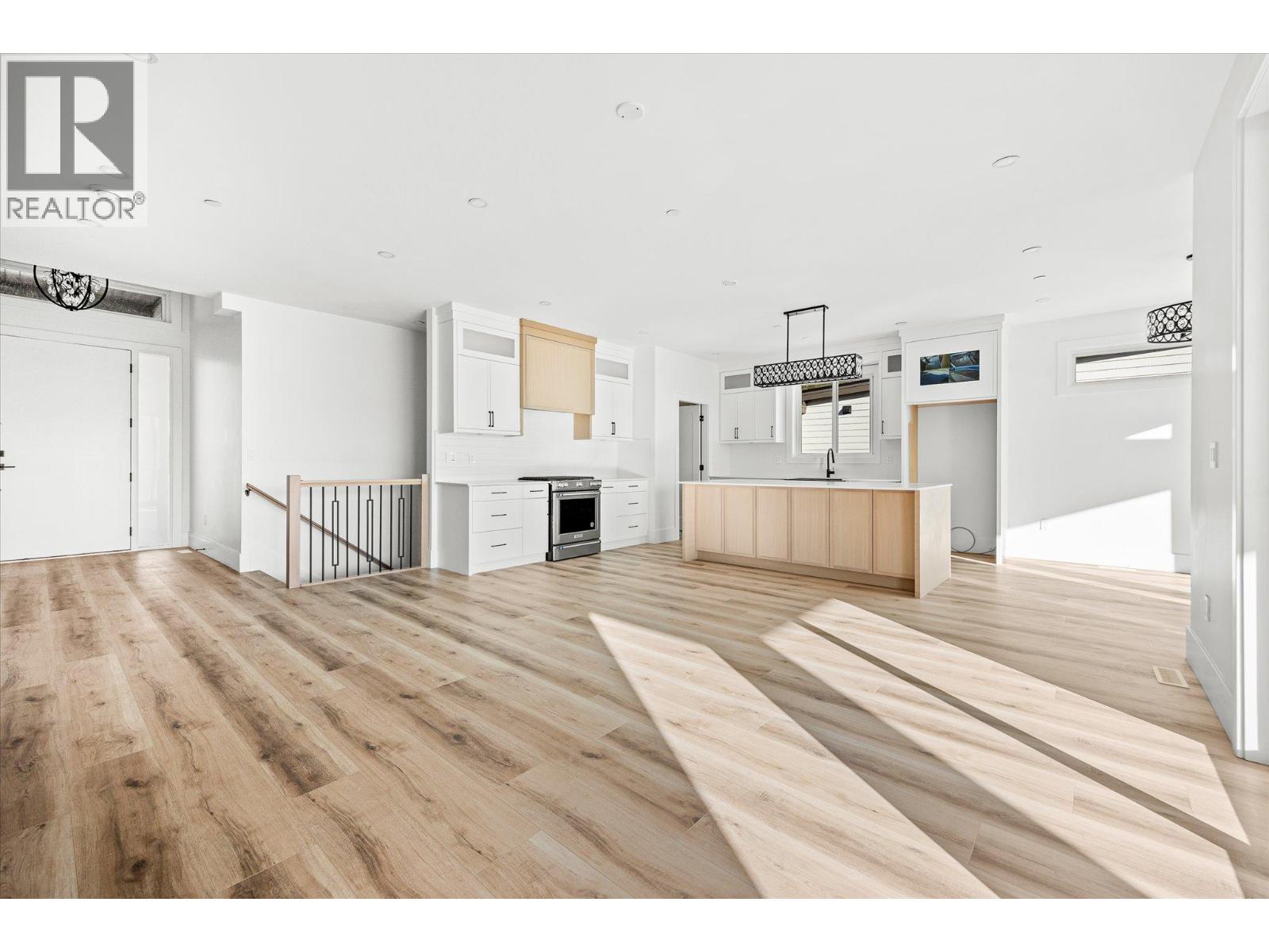  8944 Tavistock Road, Vernon