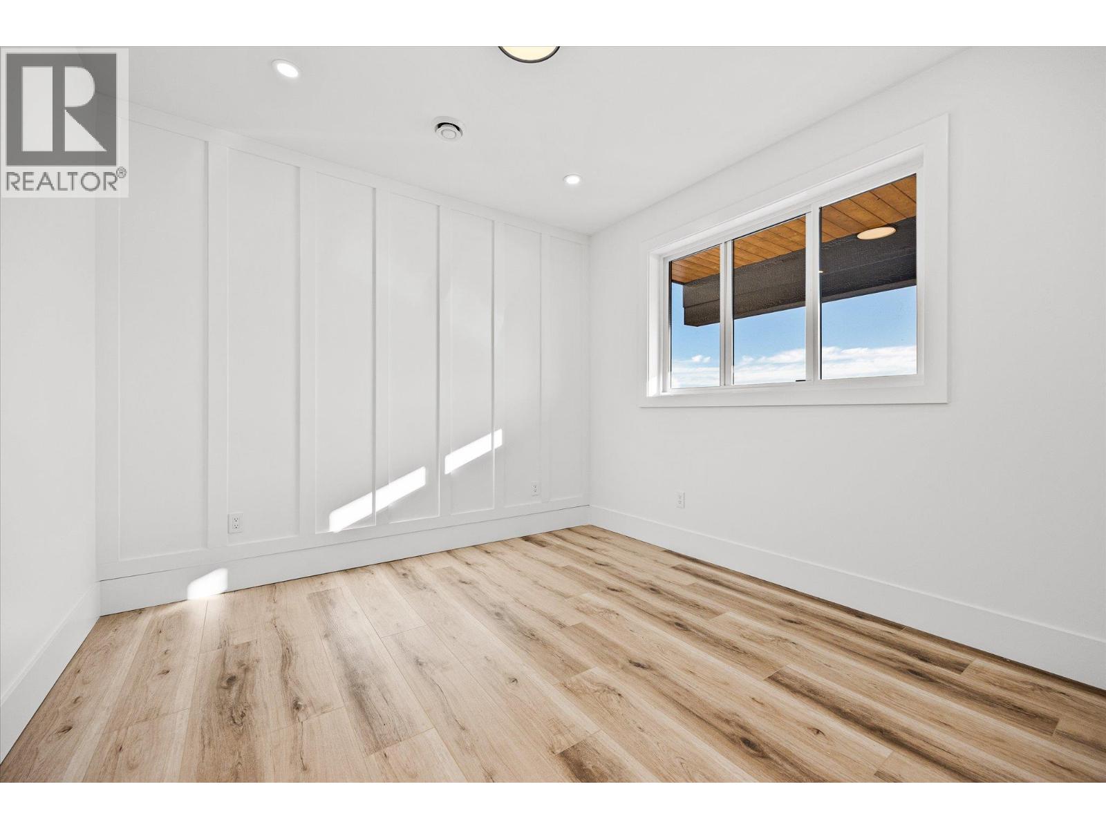  8944 Tavistock Road, Vernon