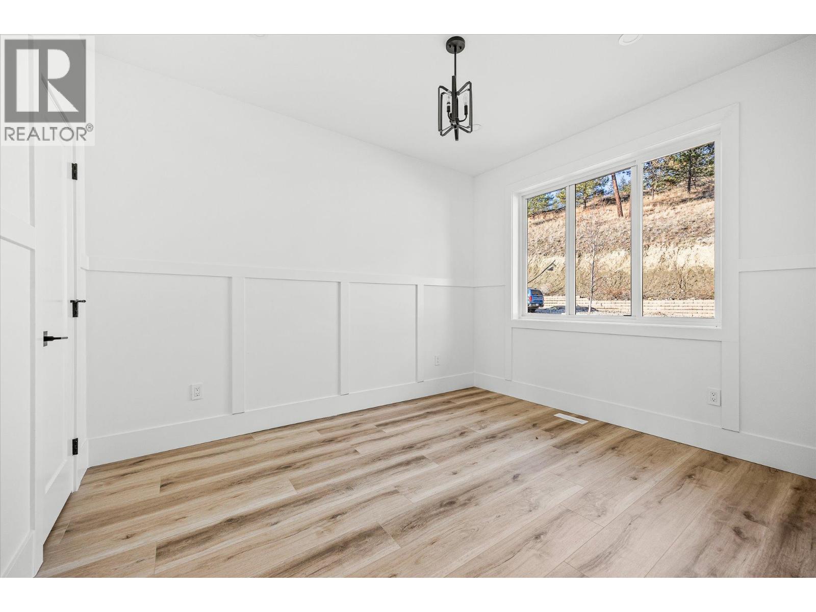  8944 Tavistock Road, Vernon