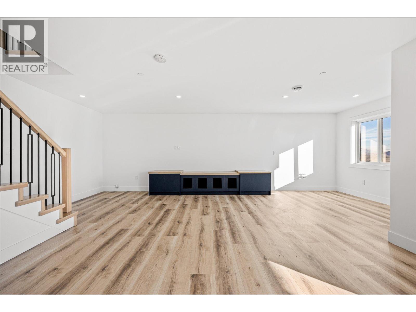  8944 Tavistock Road, Vernon