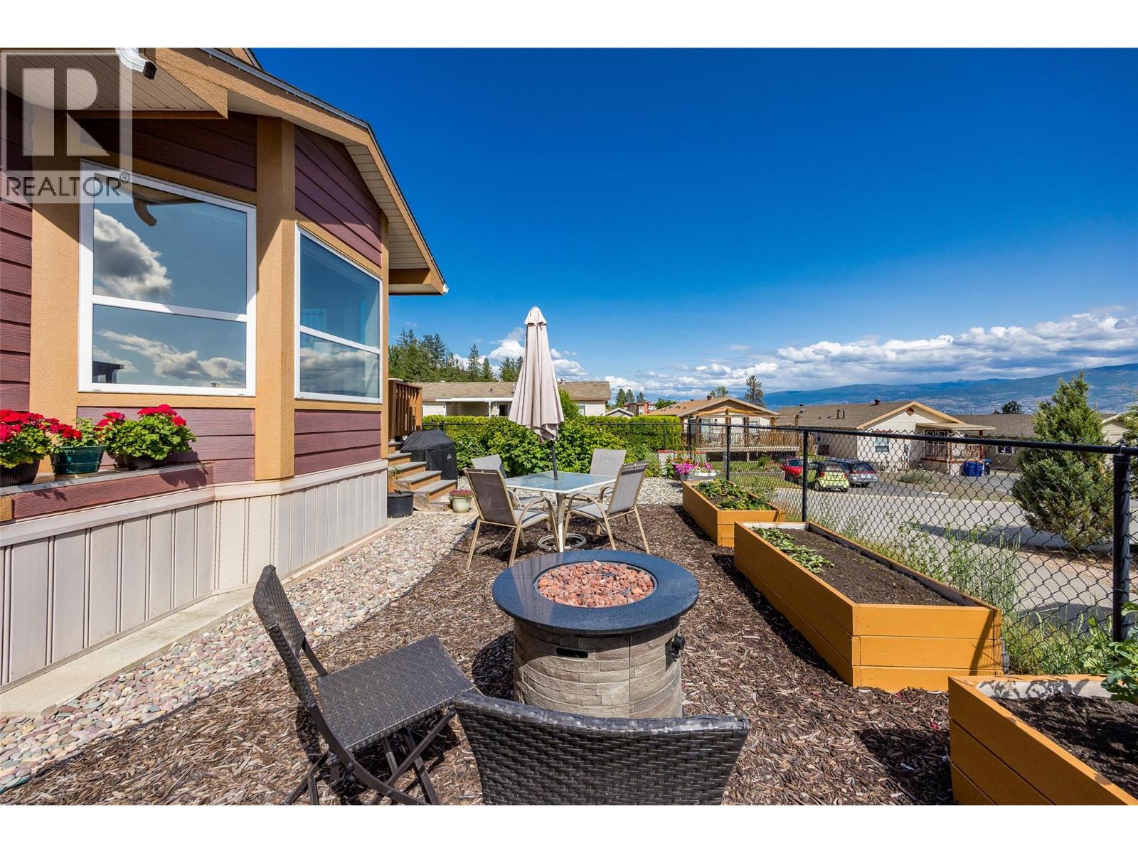 1306 2440 Old Okanagan Highway, West Kelowna