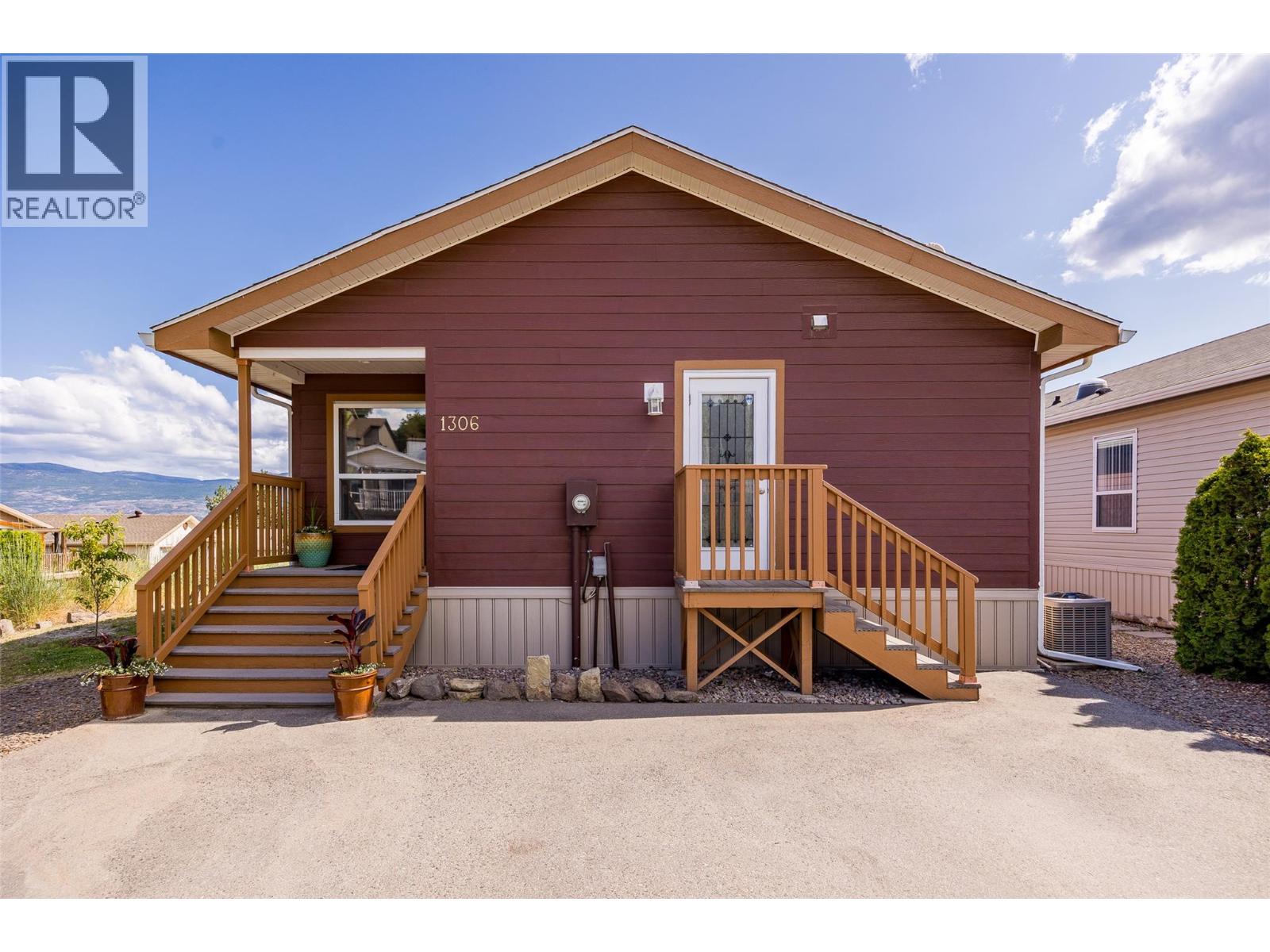 1306 2440 Old Okanagan Highway, West Kelowna