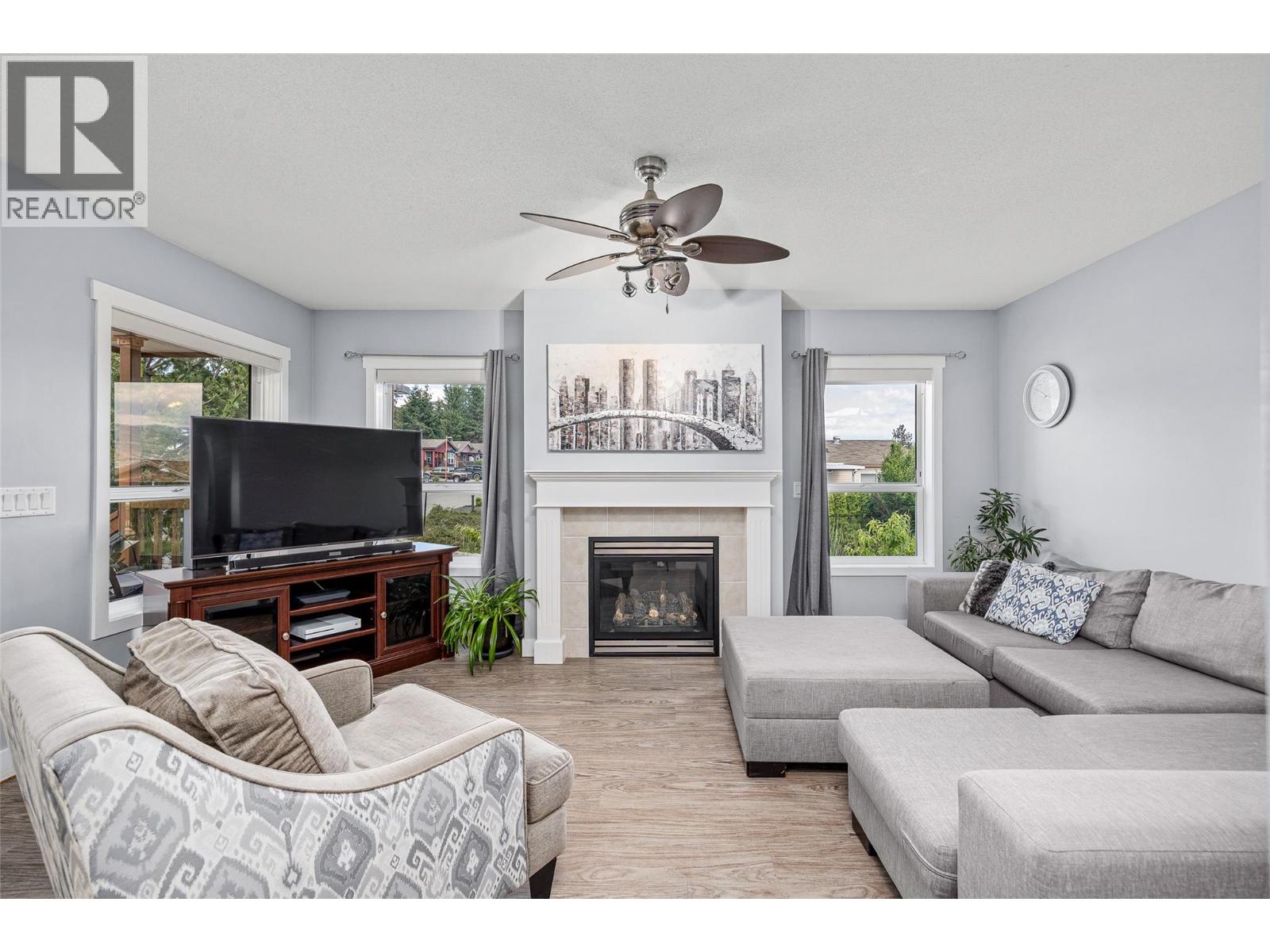 1306 2440 Old Okanagan Highway, West Kelowna