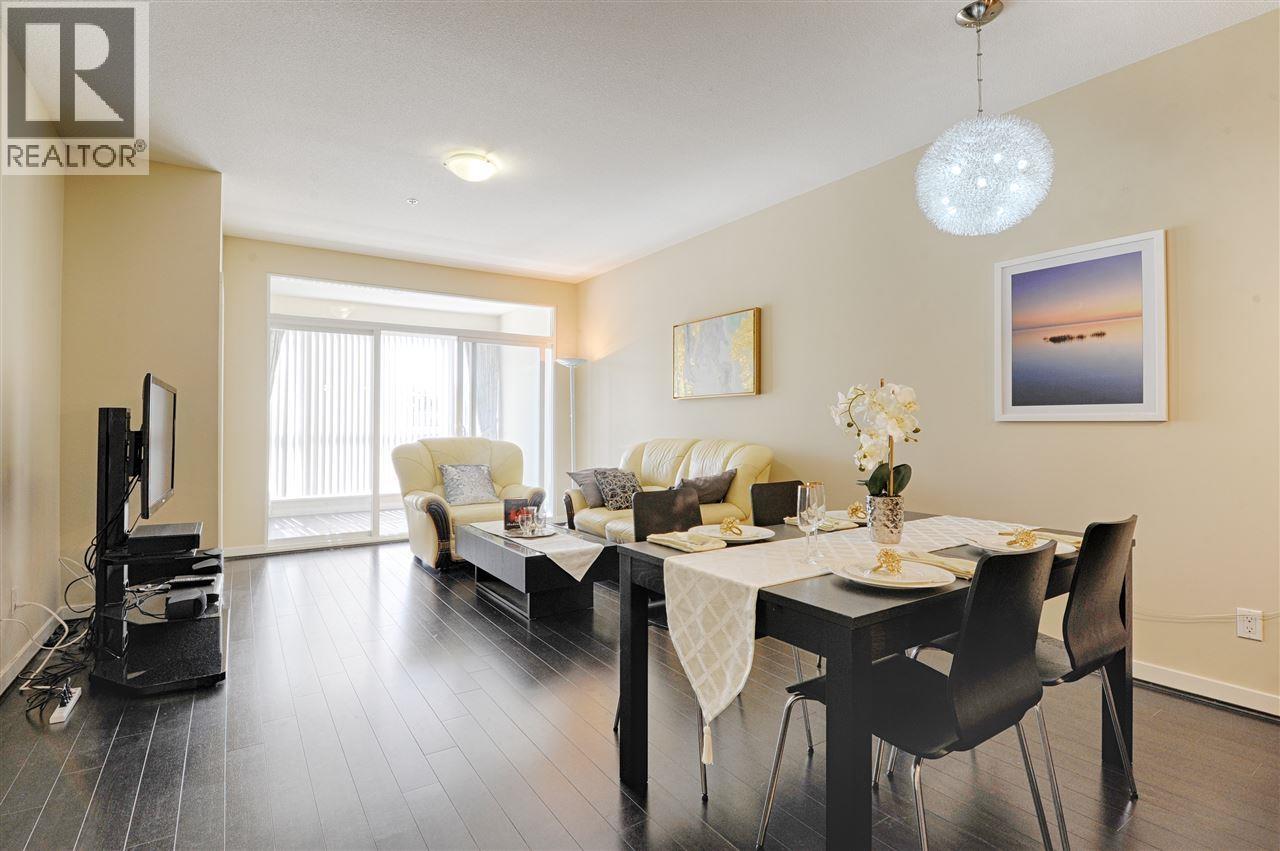 3F 2239 KINGSWAY, Vancouver