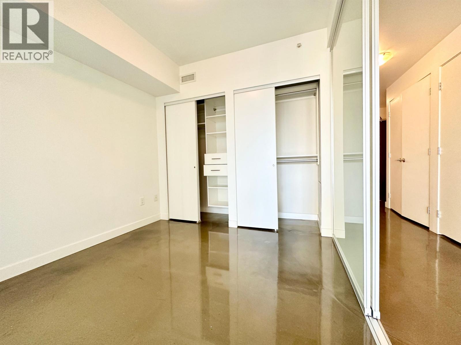 706 221 UNION STREET, Vancouver