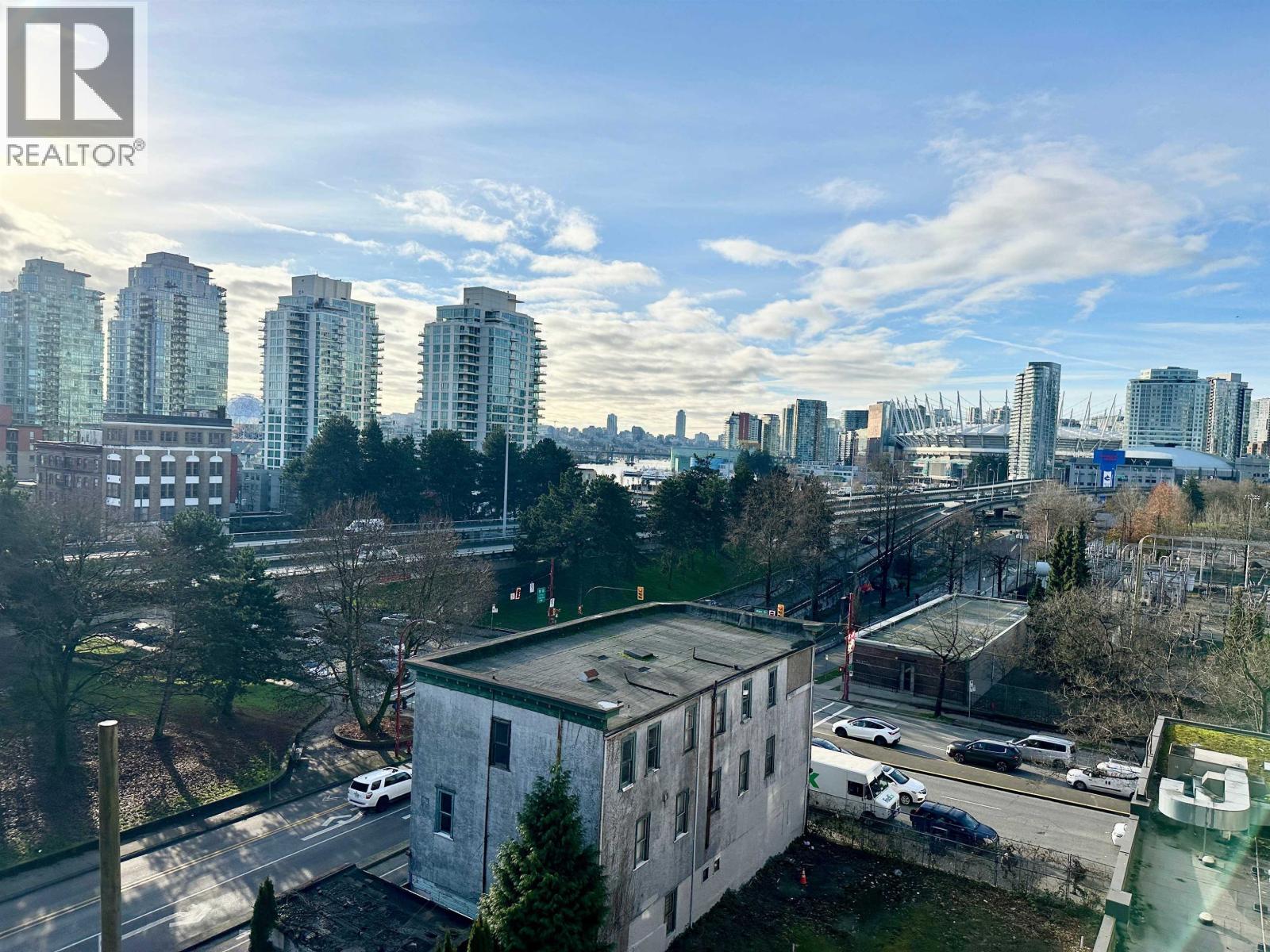 706 221 UNION STREET, Vancouver