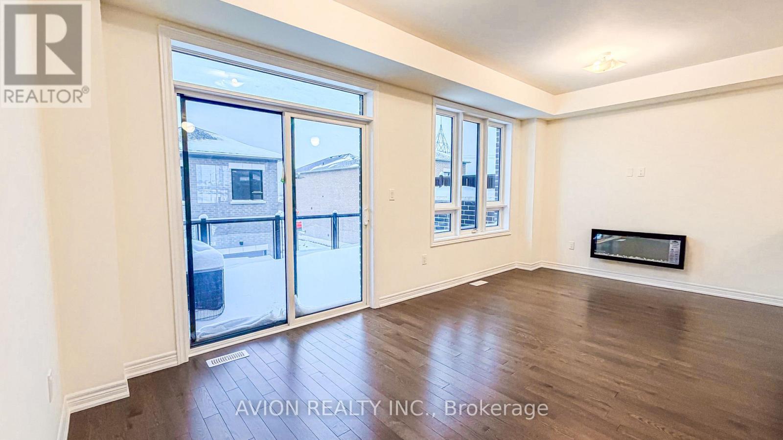 131 VINE CLIFF BOULEVARD - Photo 5 of 24, Markham (Victoria Manor-Jennings Gate), Ontario