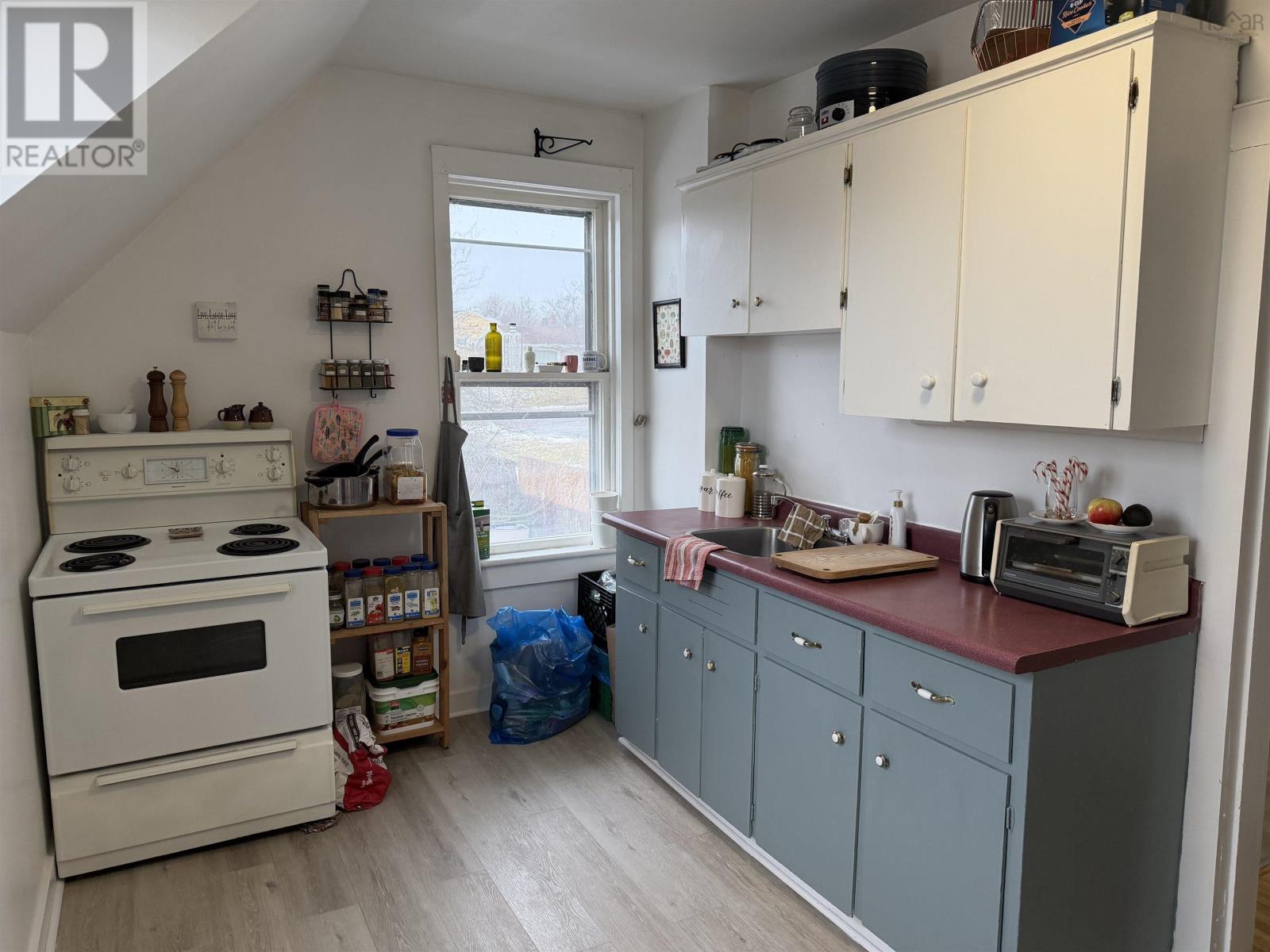 Property 9 of 19 of 32 Emmanuel Street