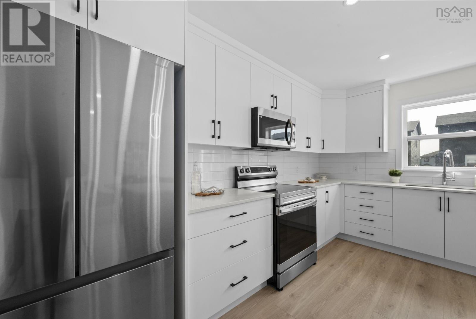 Property 13 of 49 of 126 Tyler Street