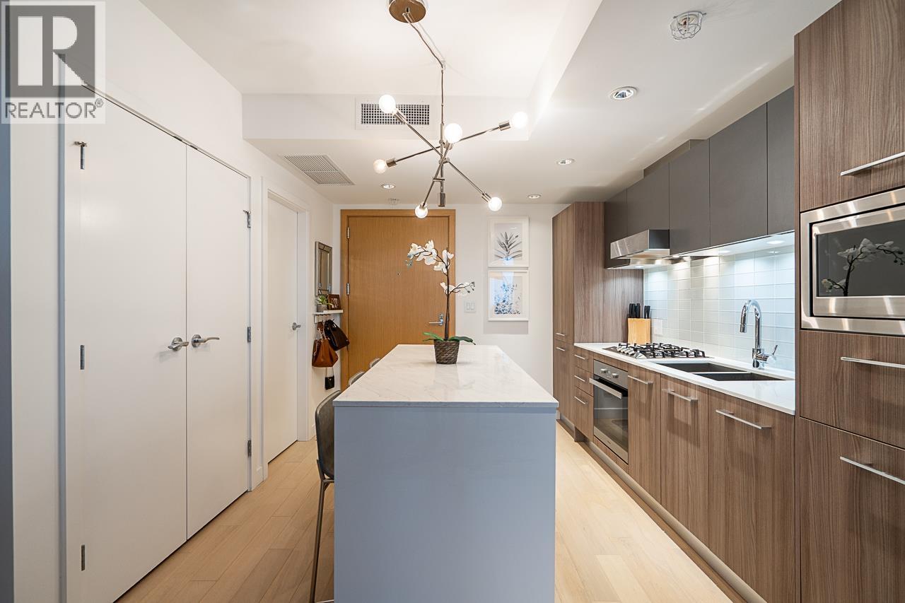 1106 4638 GLADSTONE STREET, Vancouver