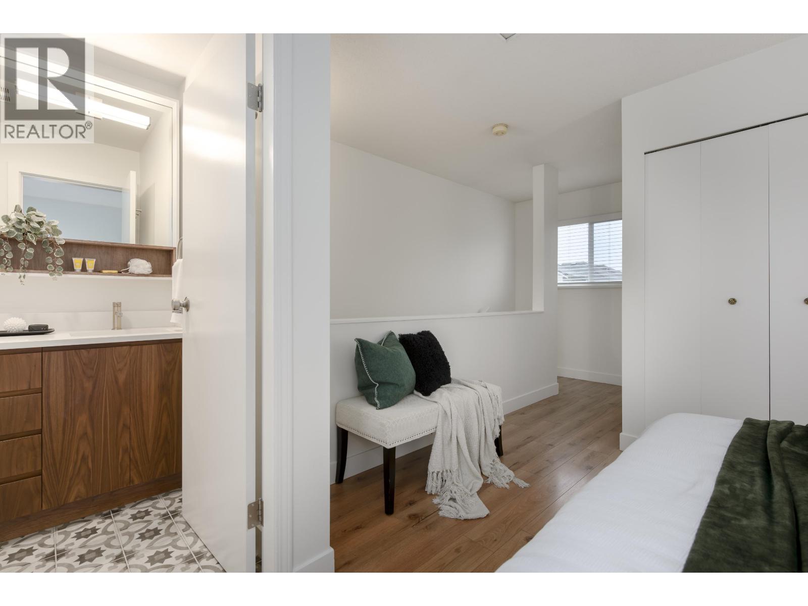 6 4245 SOPHIA STREET, Vancouver