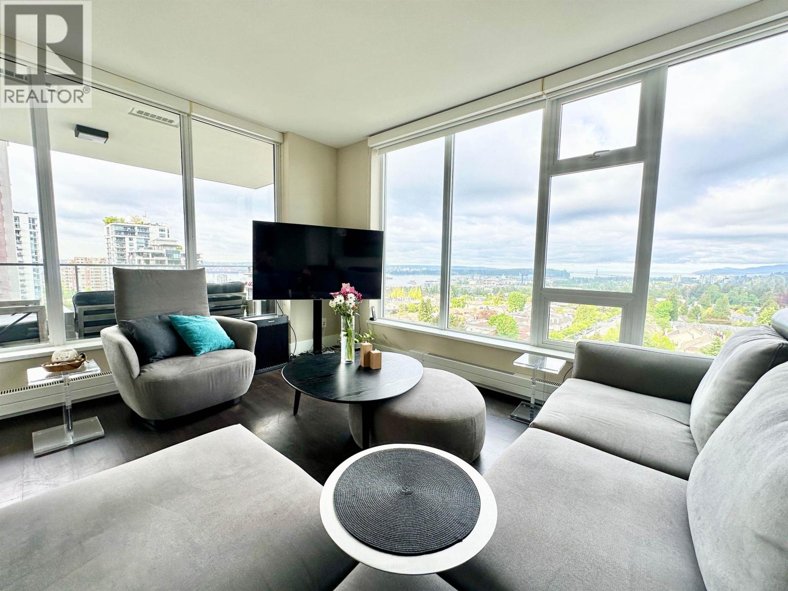 1006 150 W 15TH STREET, Vancouver