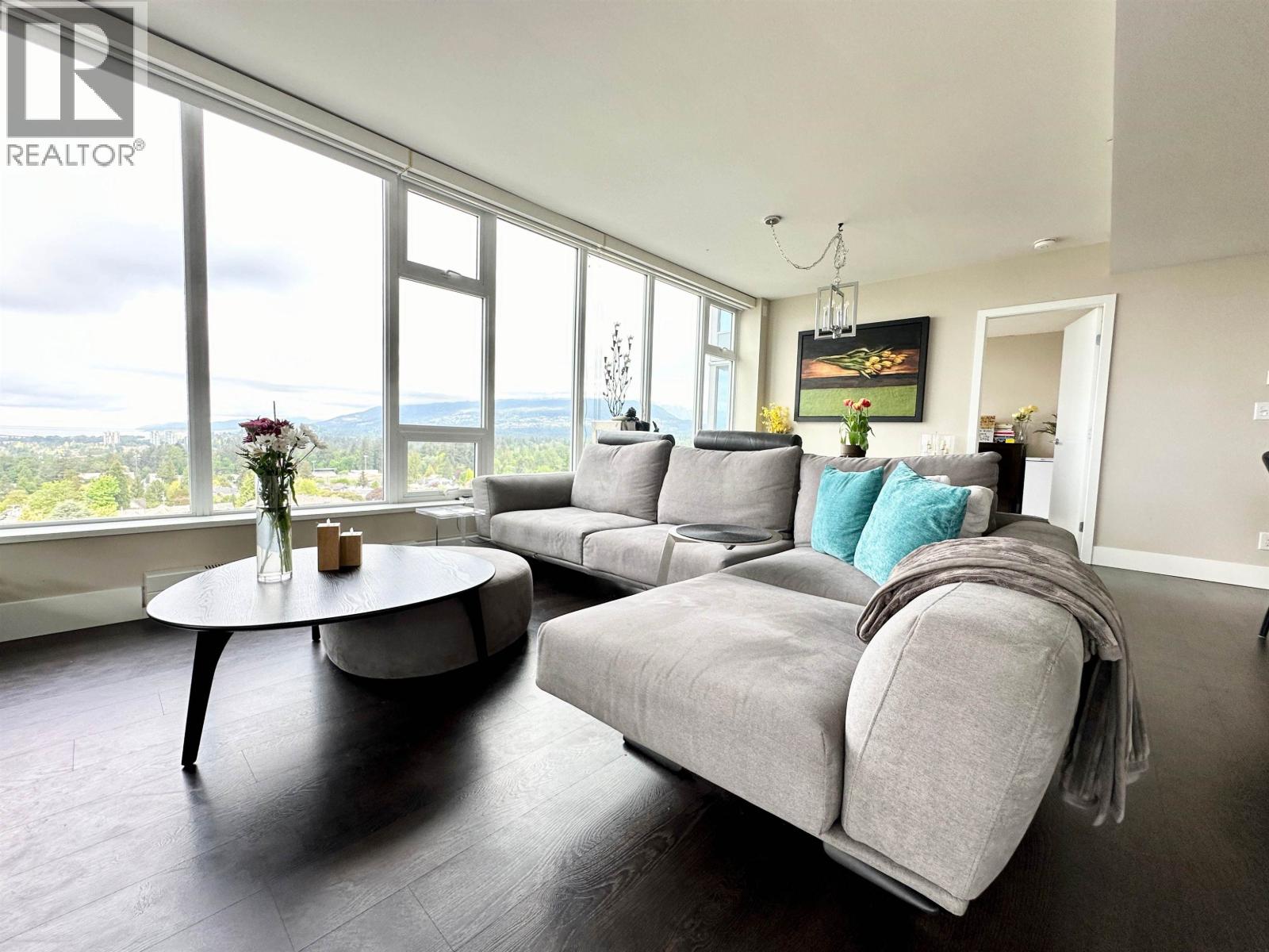 1006 150 W 15TH STREET, Vancouver