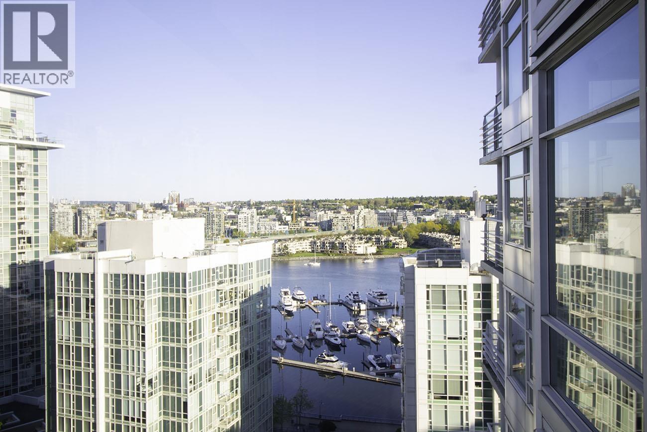 1905 198 AQUARIUS MEWS, Vancouver