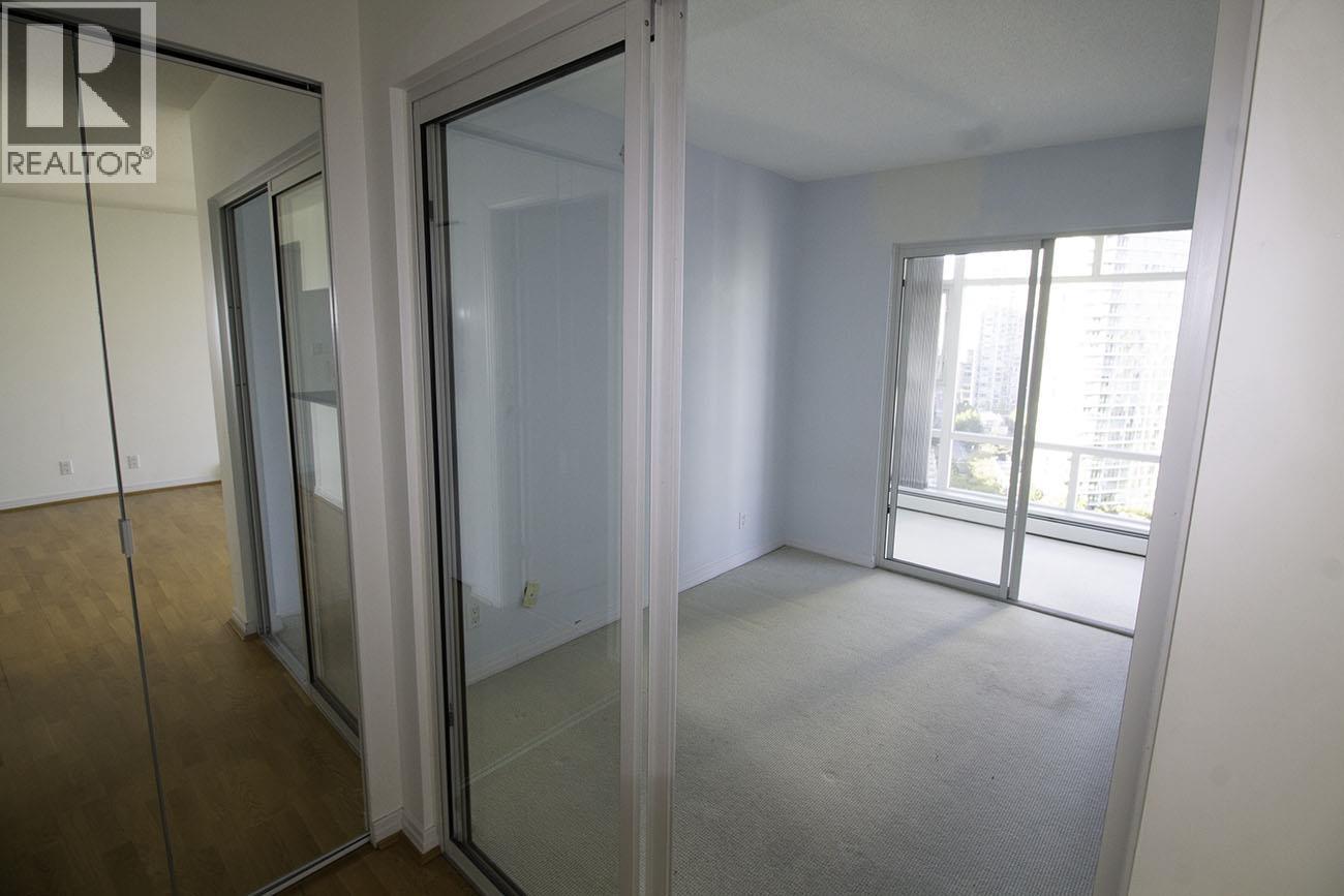 1905 198 AQUARIUS MEWS, Vancouver