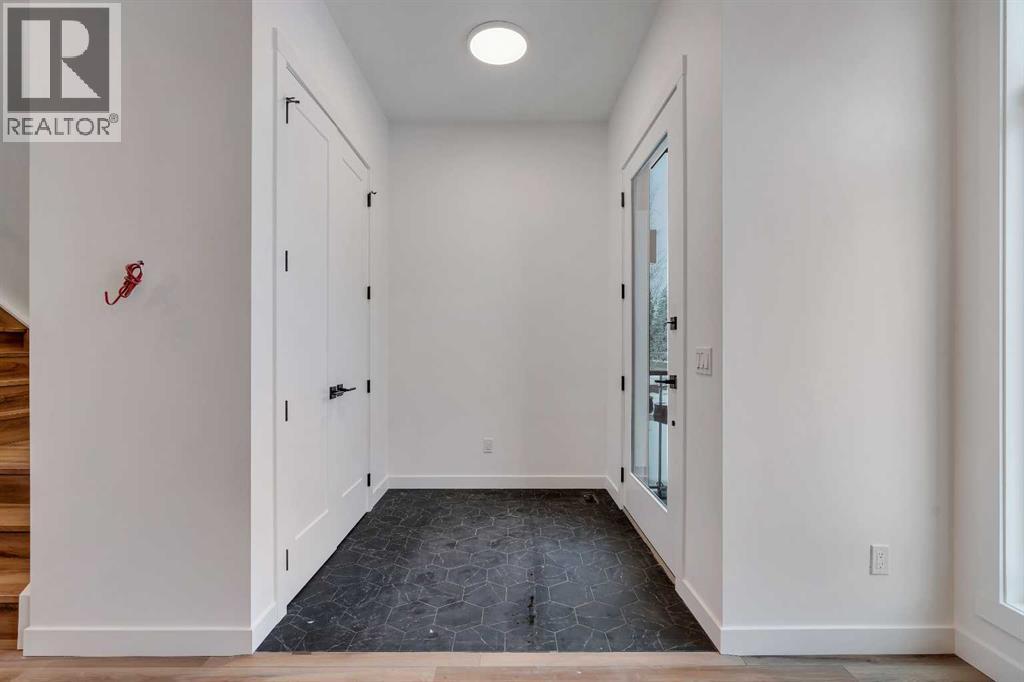 Single Family House for Sale in   Avenue NW Bowness Calgary 