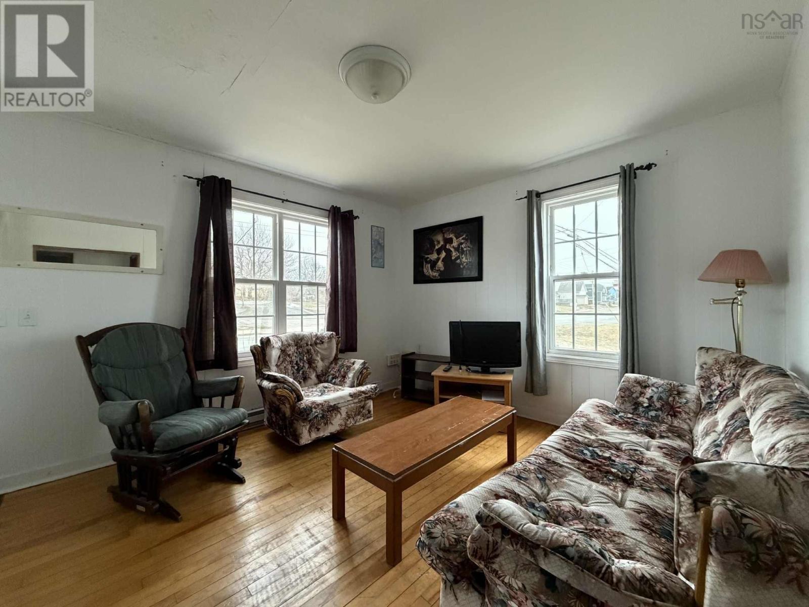 Property 16 of 30 of 15479 Cabot Trail