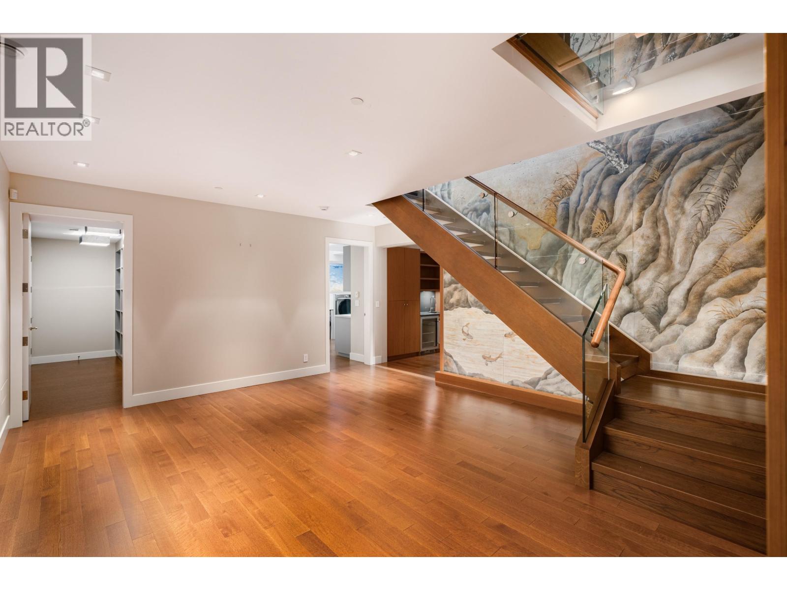 5961 CHURCHILL STREET, Vancouver