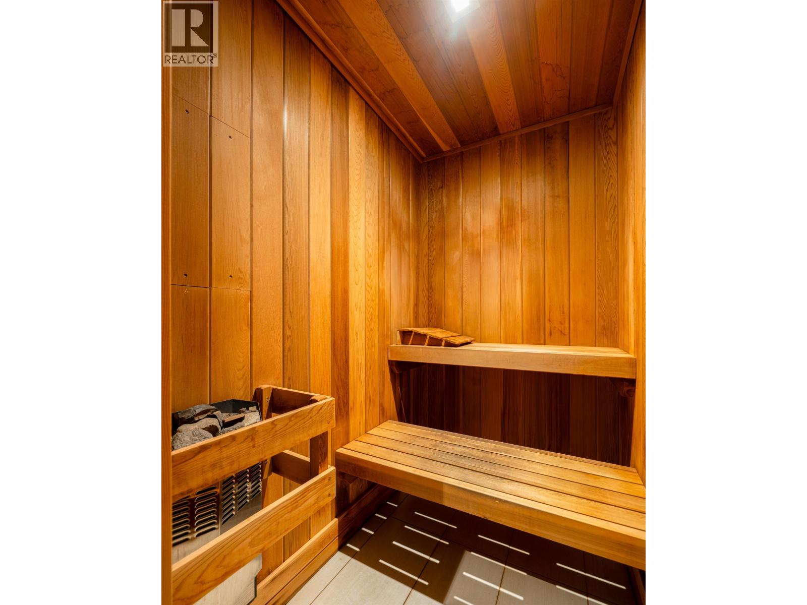 5961 CHURCHILL STREET, Vancouver