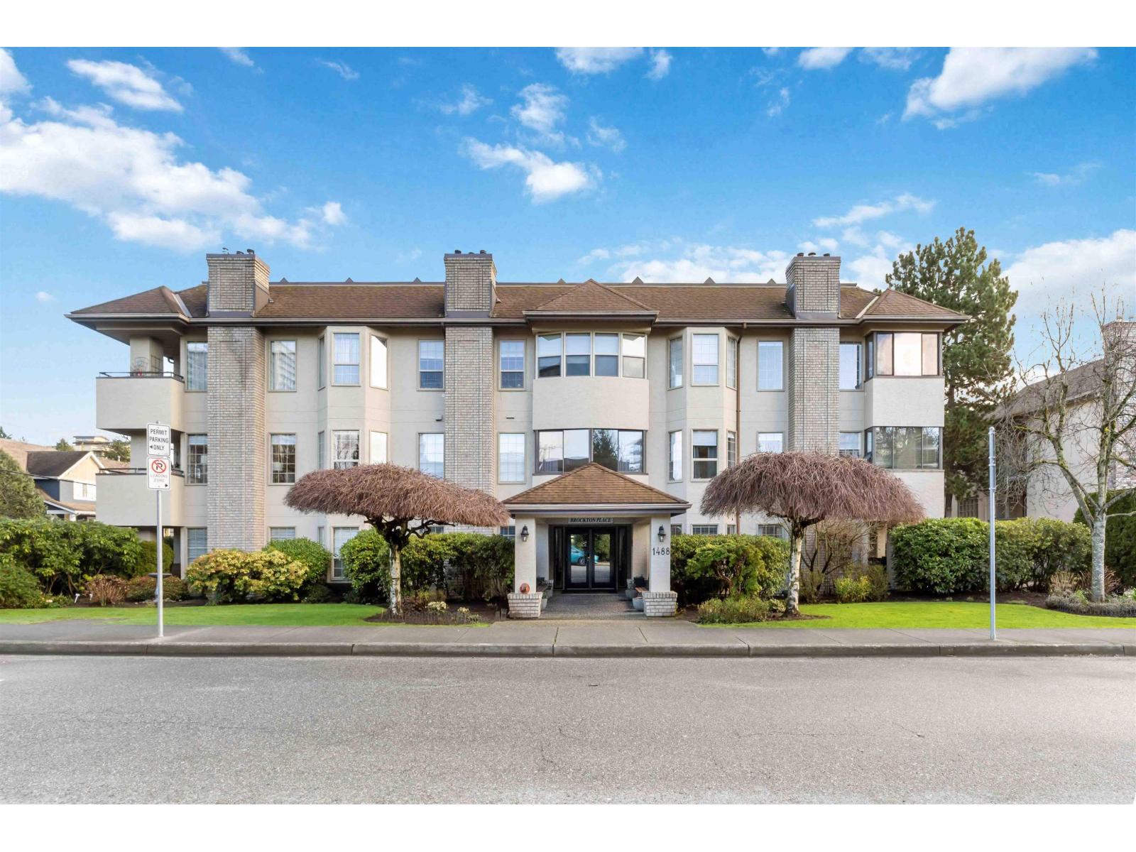 202 1488 MERKLIN STREET, White Rock