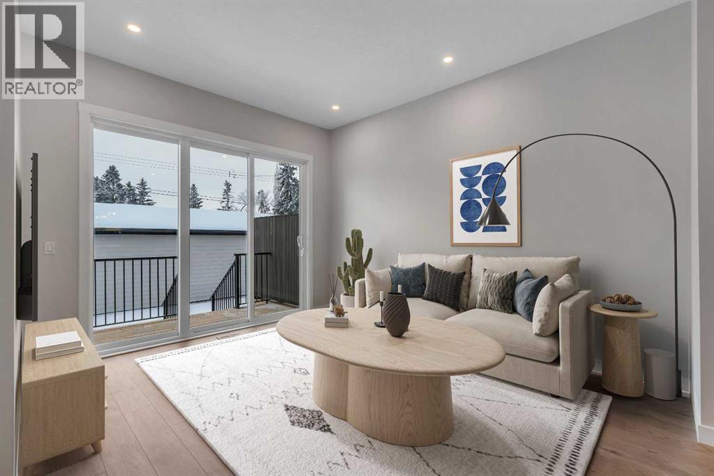 Single Family House for Sale in   Avenue NW Bowness Calgary 