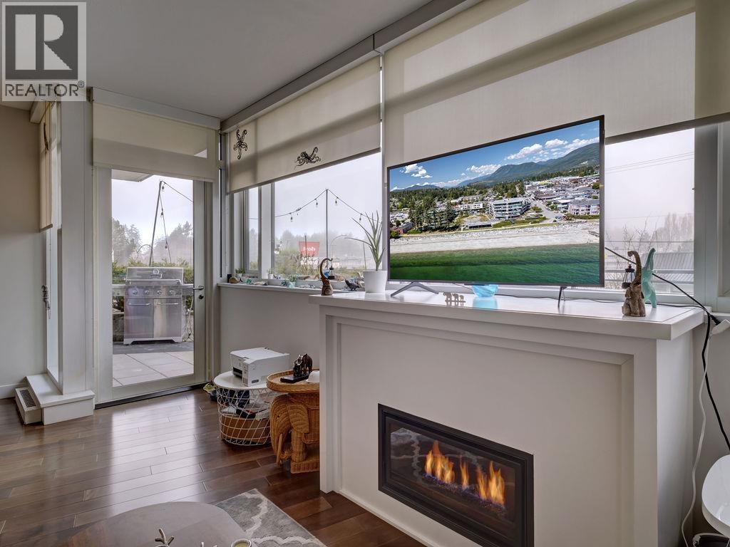 210 5725 TEREDO STREET, Sunshine Valley