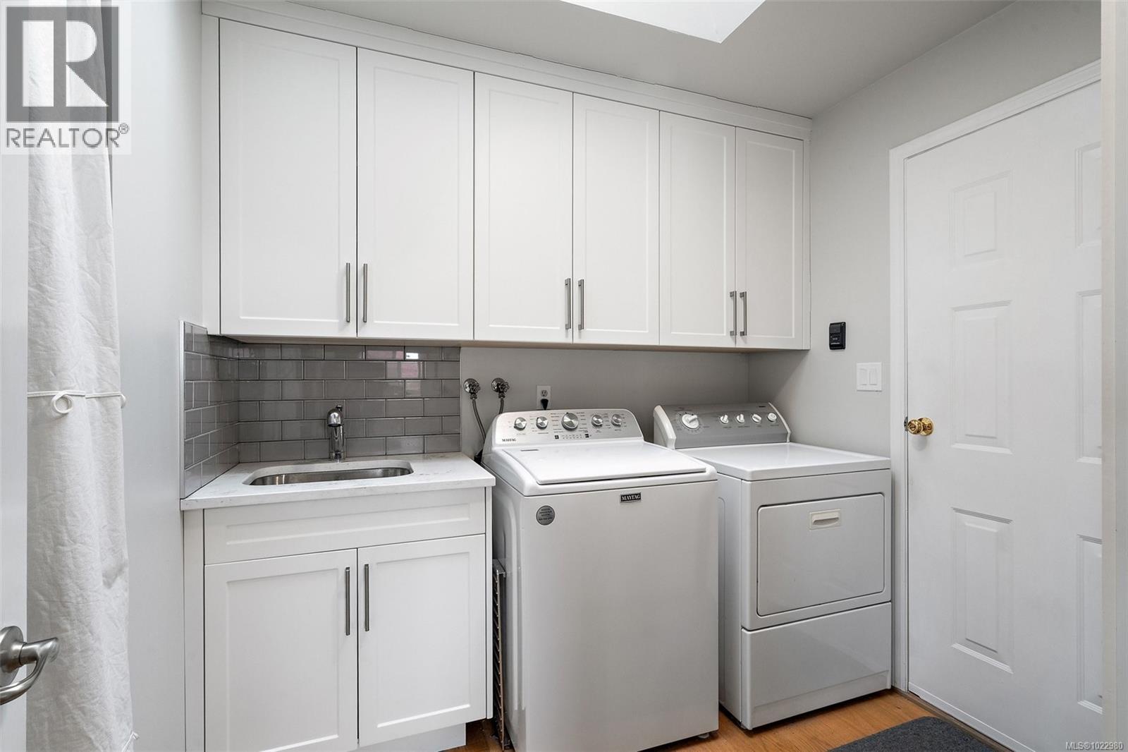  6533 Bella Vista Drive, Central Saanich