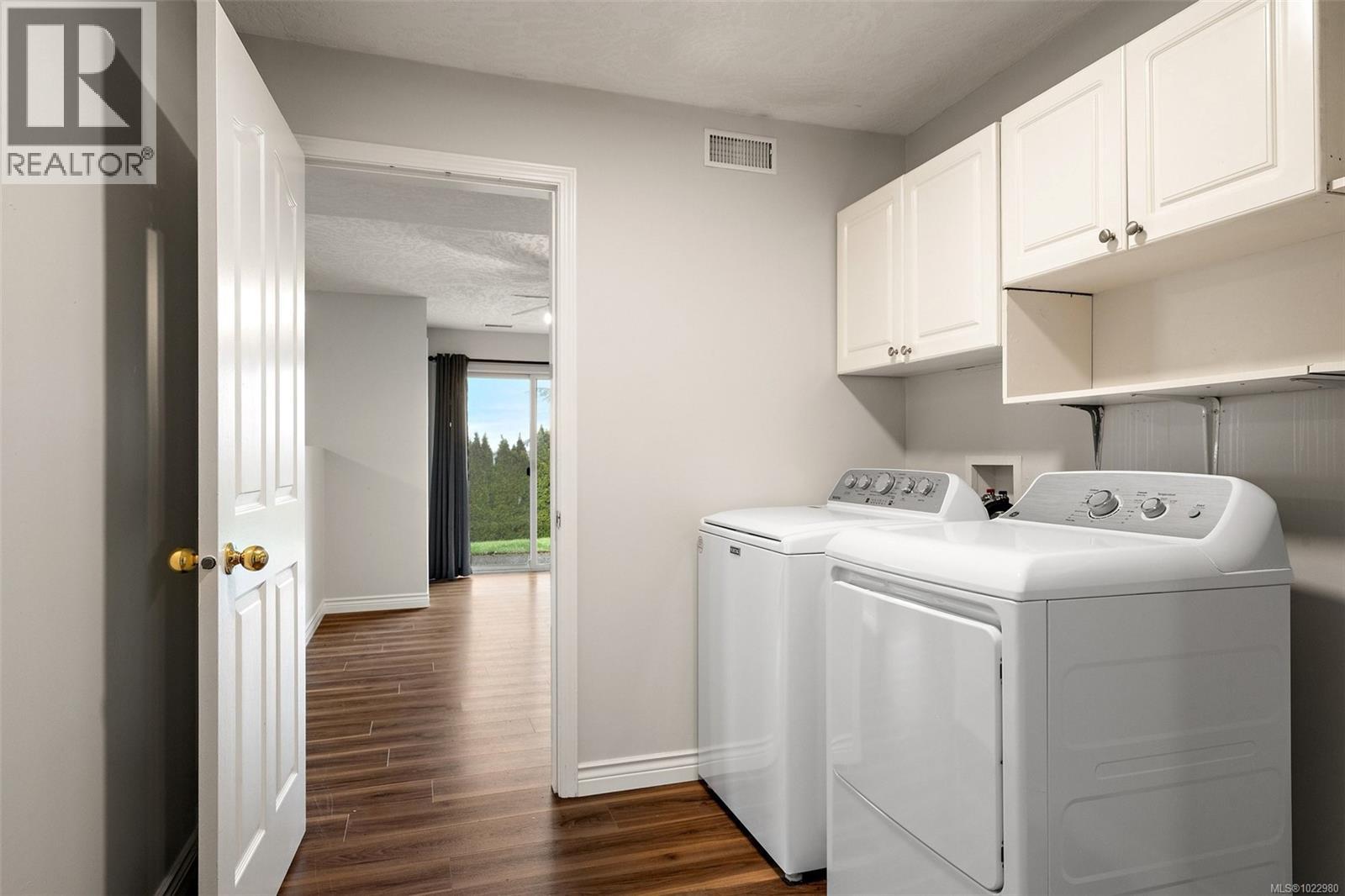  6533 Bella Vista Drive, Central Saanich