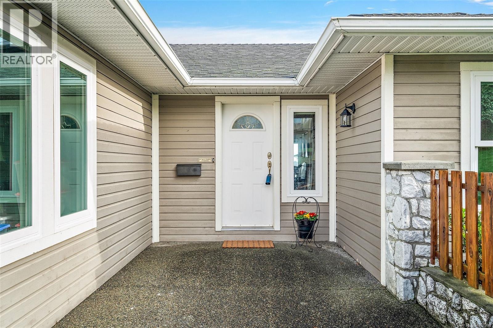  6533 Bella Vista Drive, Central Saanich