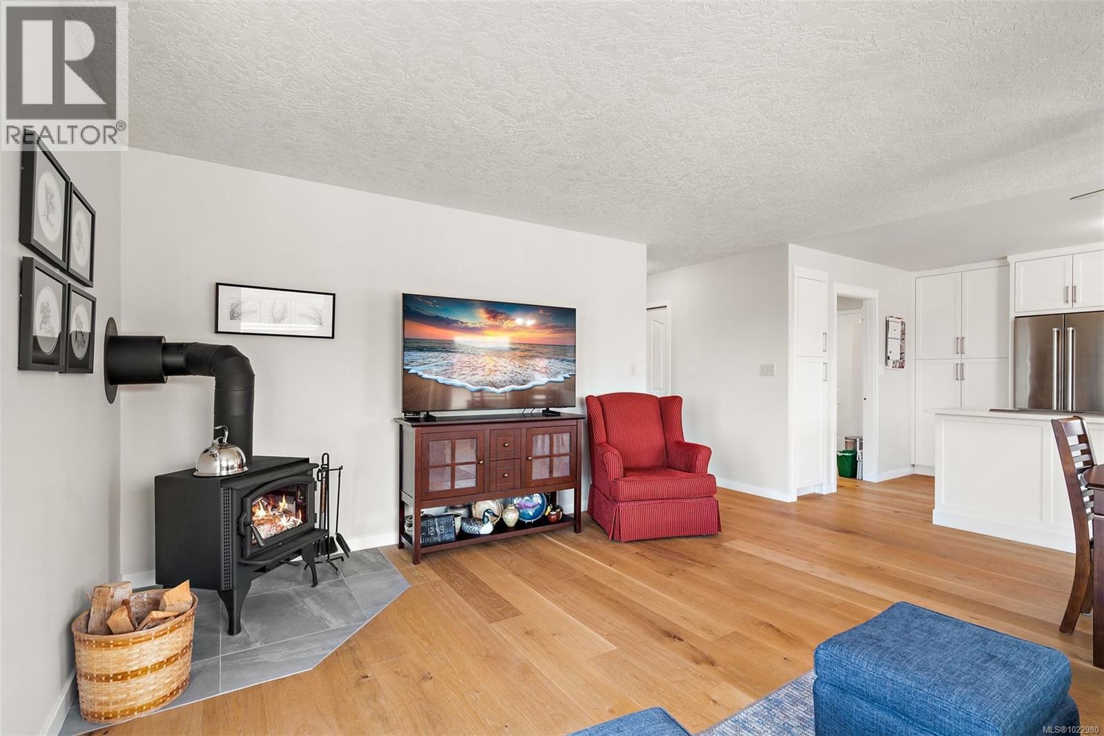  6533 Bella Vista Drive, Central Saanich