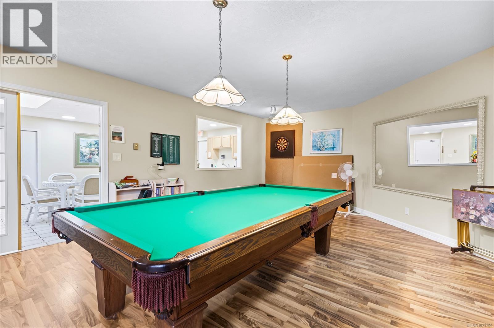 19 901 Kentwood Lane, Saanich