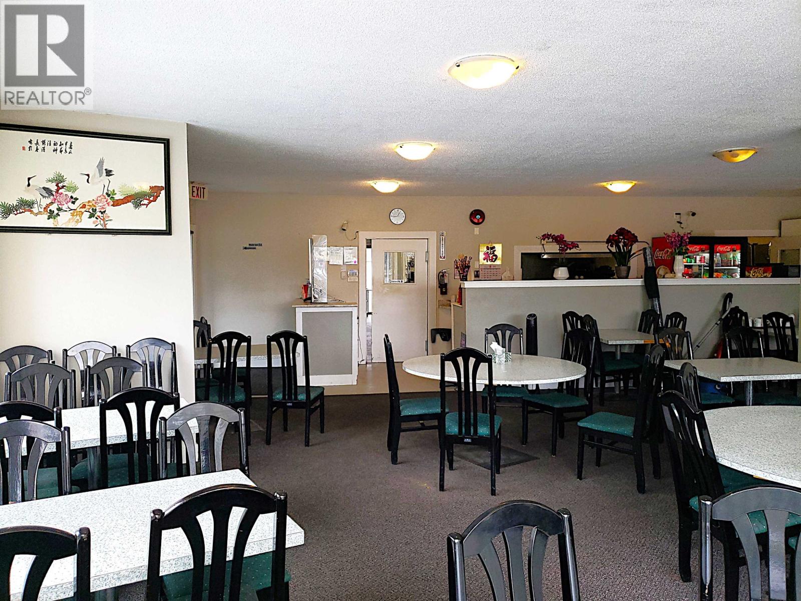 Dining room of 2260 HART HIGHWAY · Prince George, BC